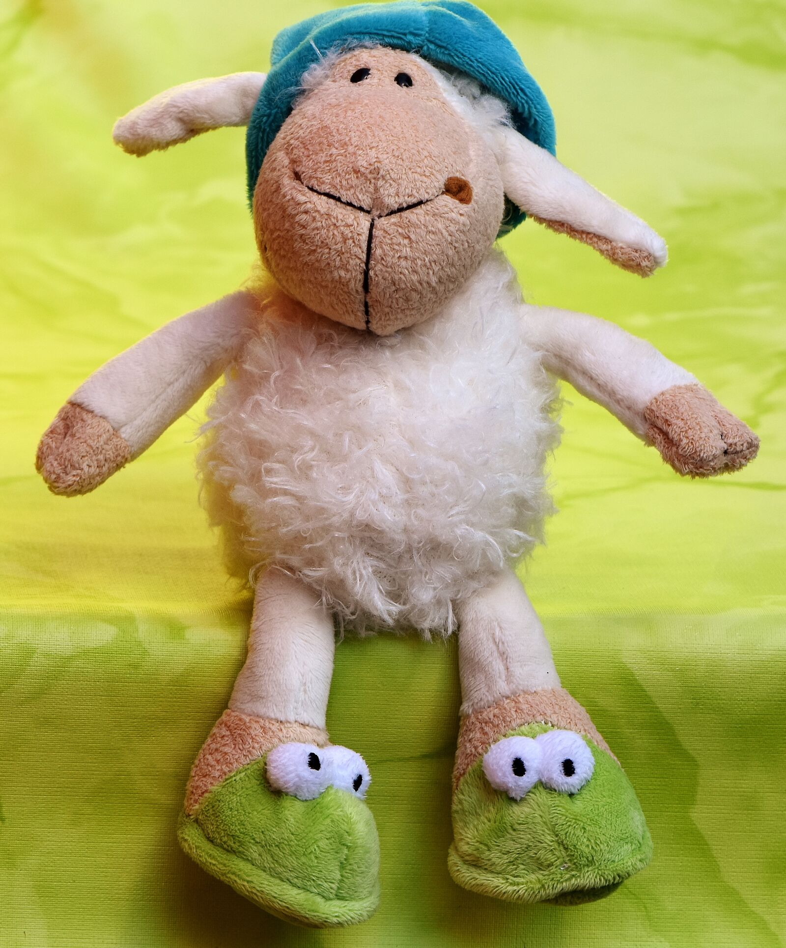 Nikon D7200 sample photo. Sheep, sleepyhead, cap photography