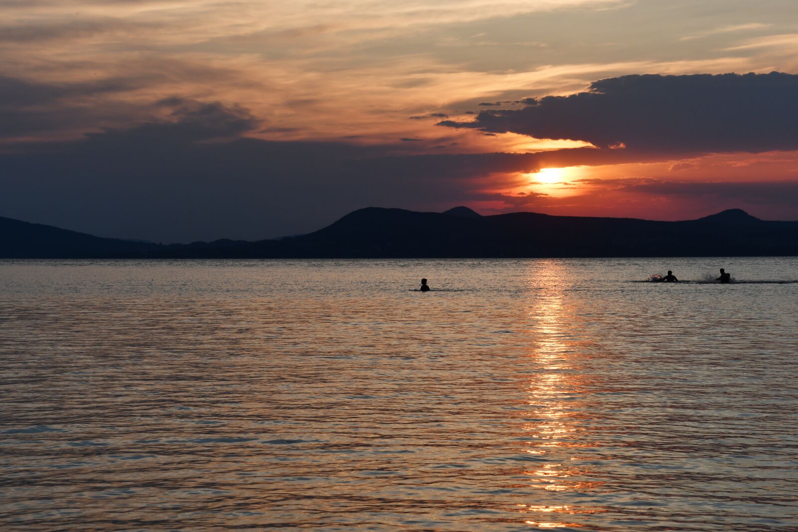 Nikon D7500 sample photo. Sunset, in the evening photography
