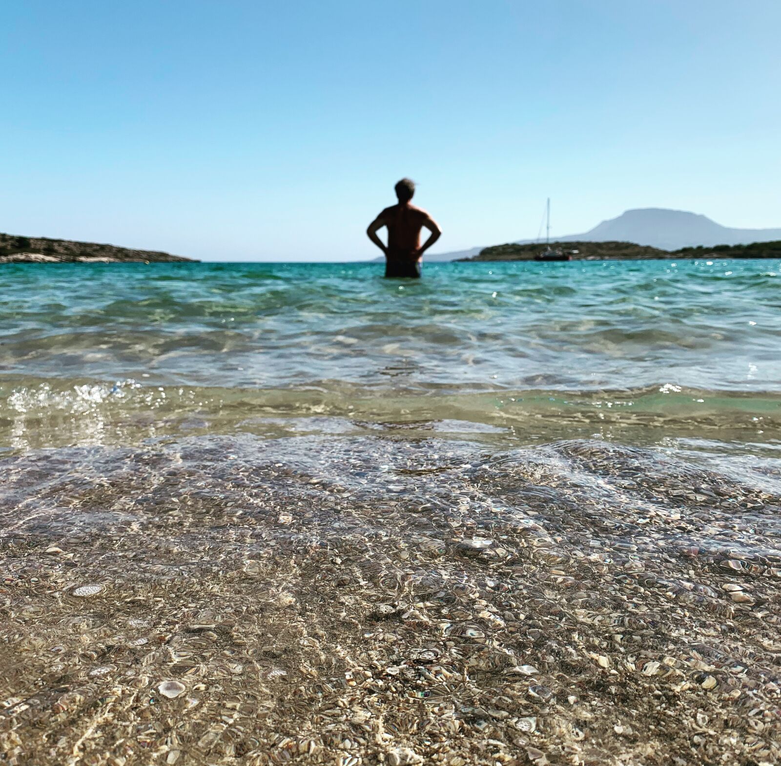 Apple iPhone XR sample photo. Father's day, sea, relaxation photography