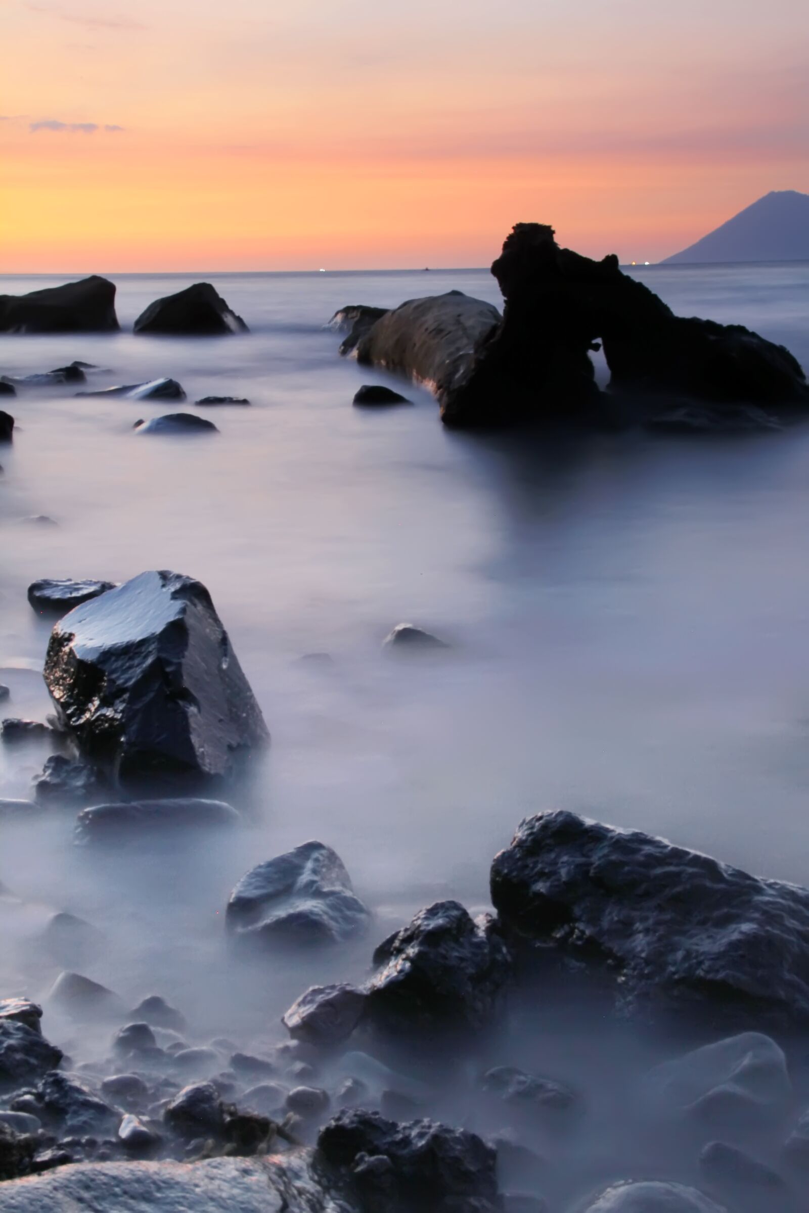 Canon EF-S 18-135mm F3.5-5.6 IS sample photo. Beach, sunset, landscape photography
