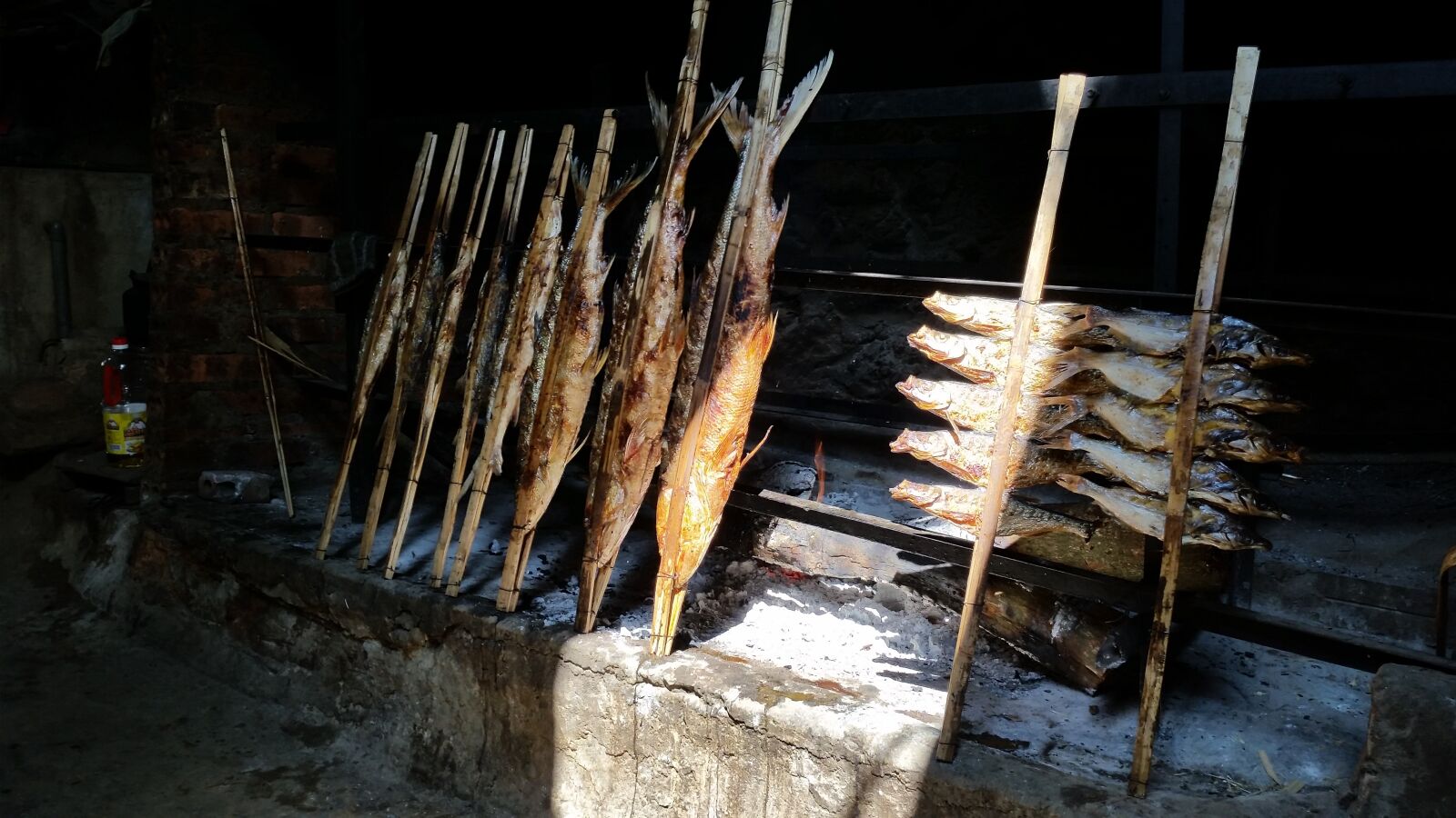 Samsung Galaxy S5 sample photo. Grilled fish, thung nai photography