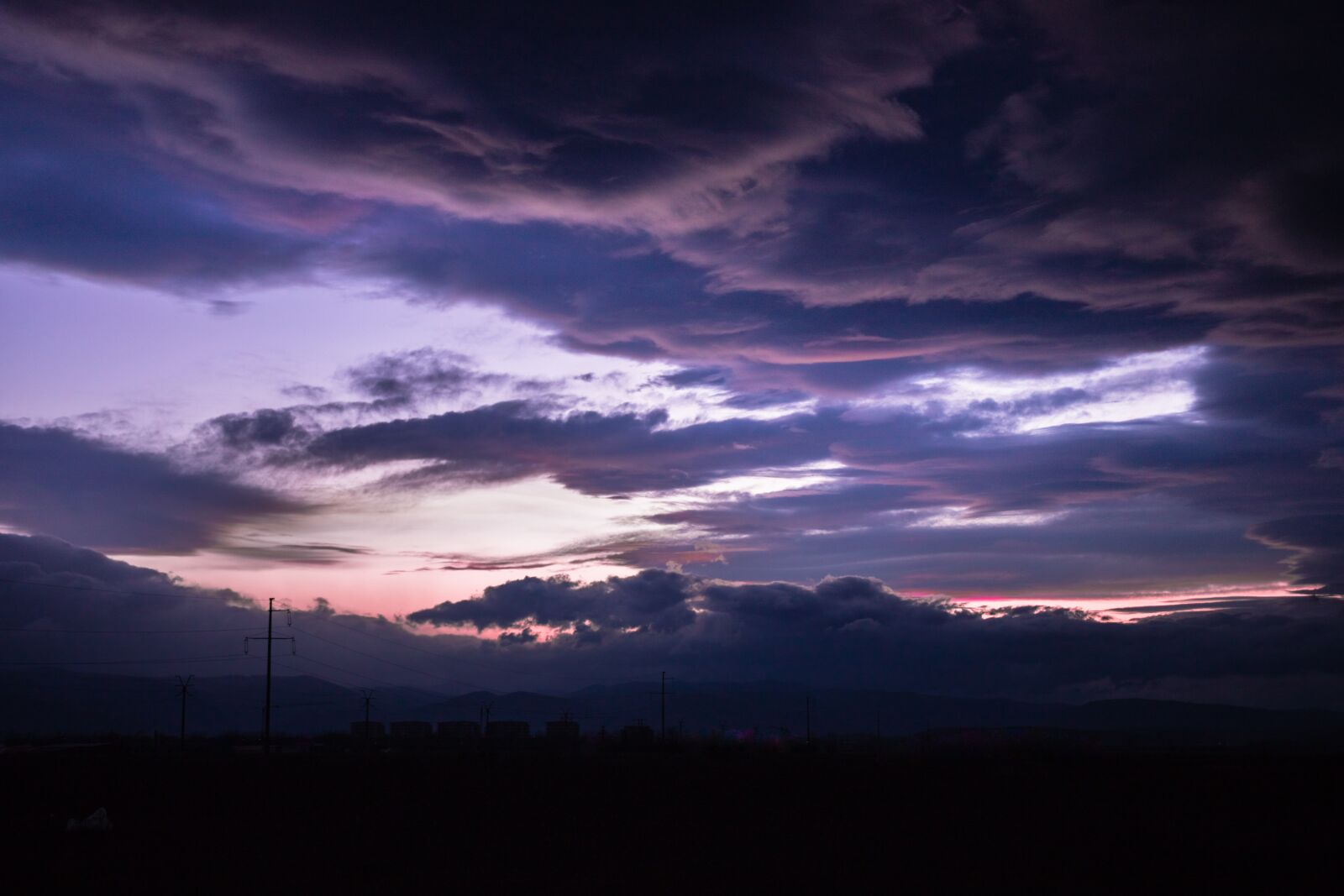 Canon EOS 7D Mark II sample photo. Sunset, sky, colorful photography