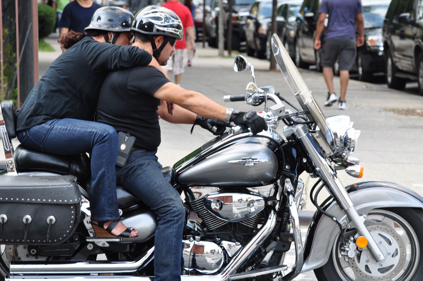 Nikon D90 sample photo. Motorcycle, couple, new york photography