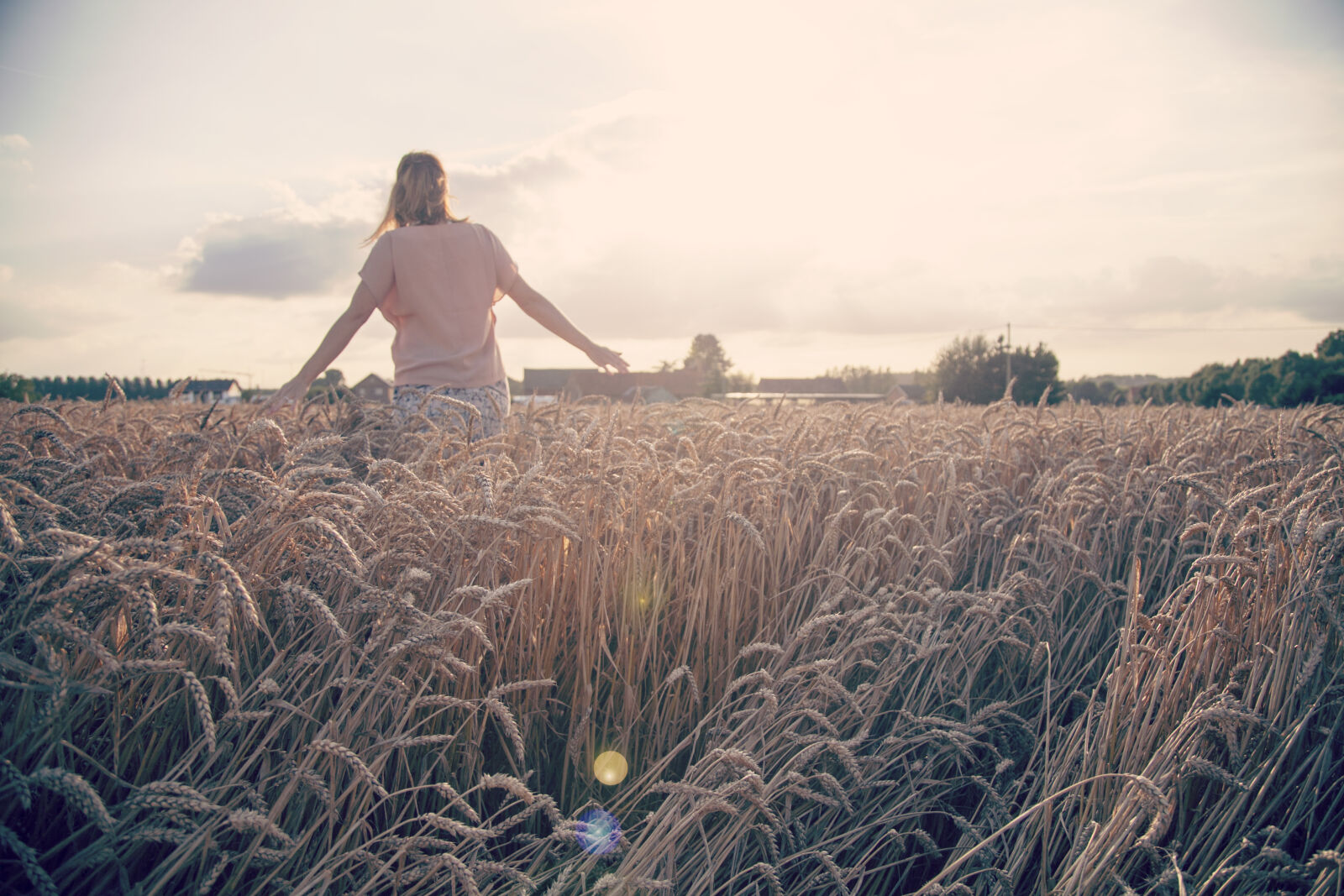 Canon EOS 5D Mark II sample photo. Cornfield, flare, girl, sun photography