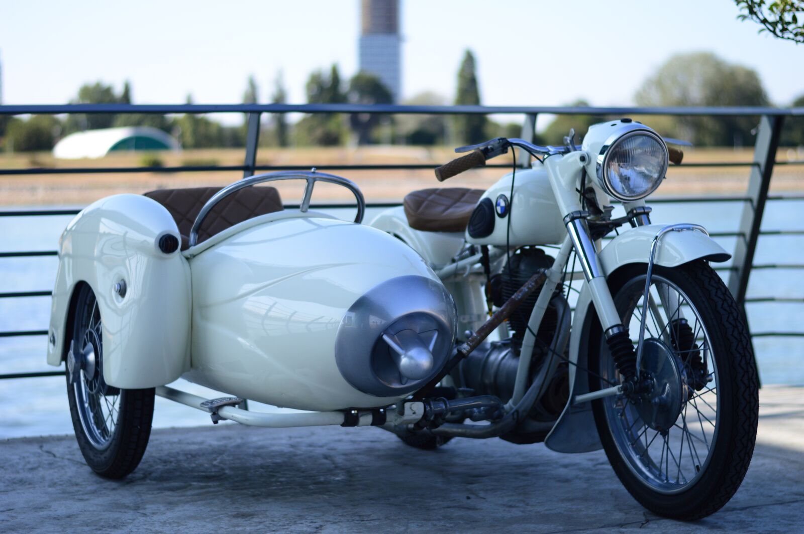 Nikon D3200 sample photo. Motorcycle, old, retro photography
