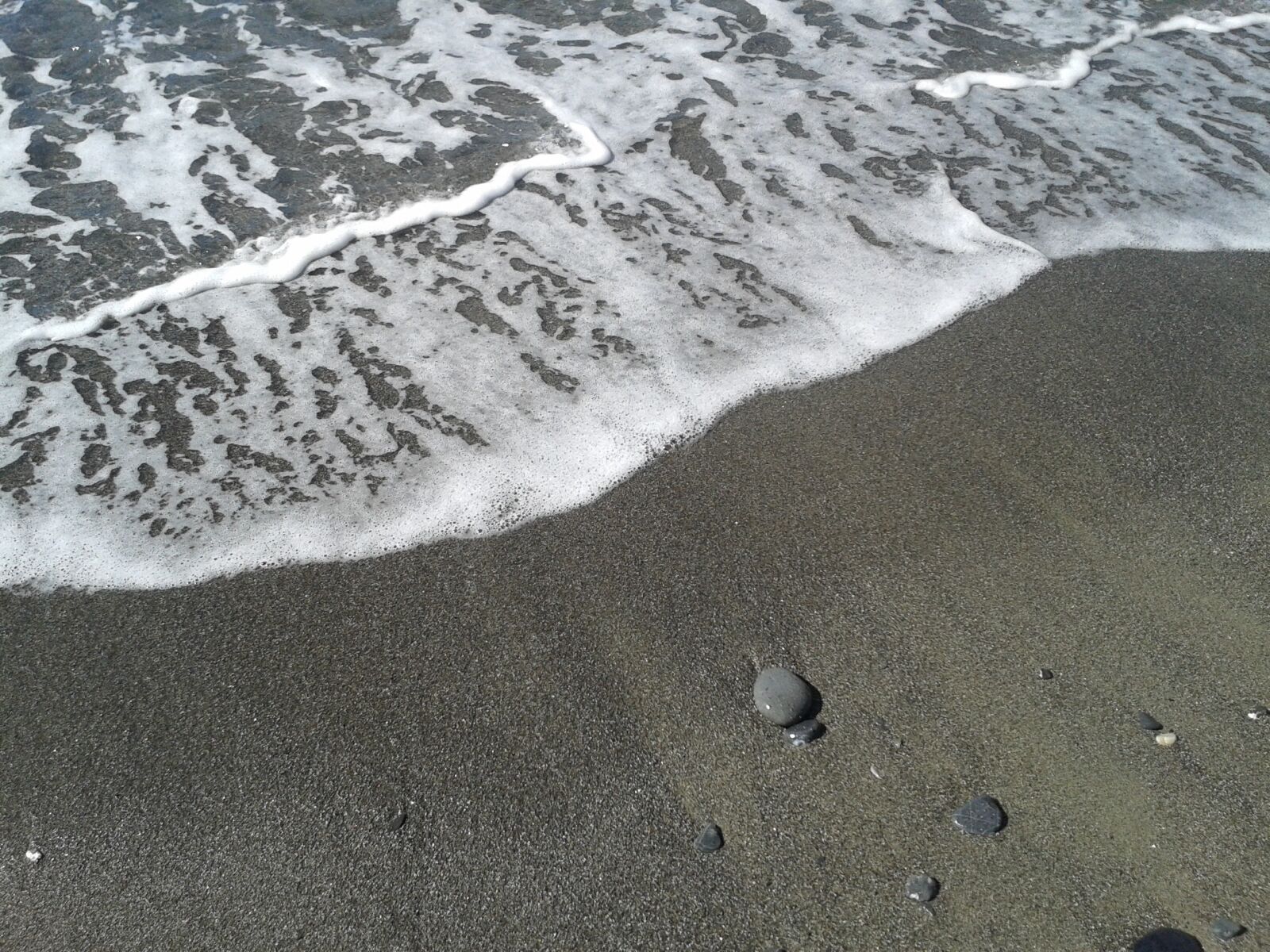 Samsung Galaxy S3 Mini sample photo. Sea, beach, sand photography