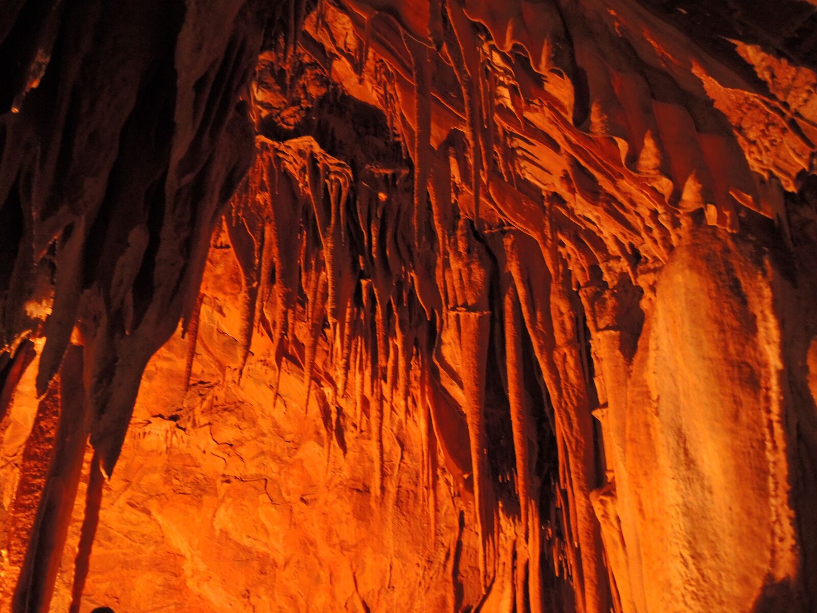 Nikon Coolpix P7800 sample photo. Cave, dragon's lair, mountains photography