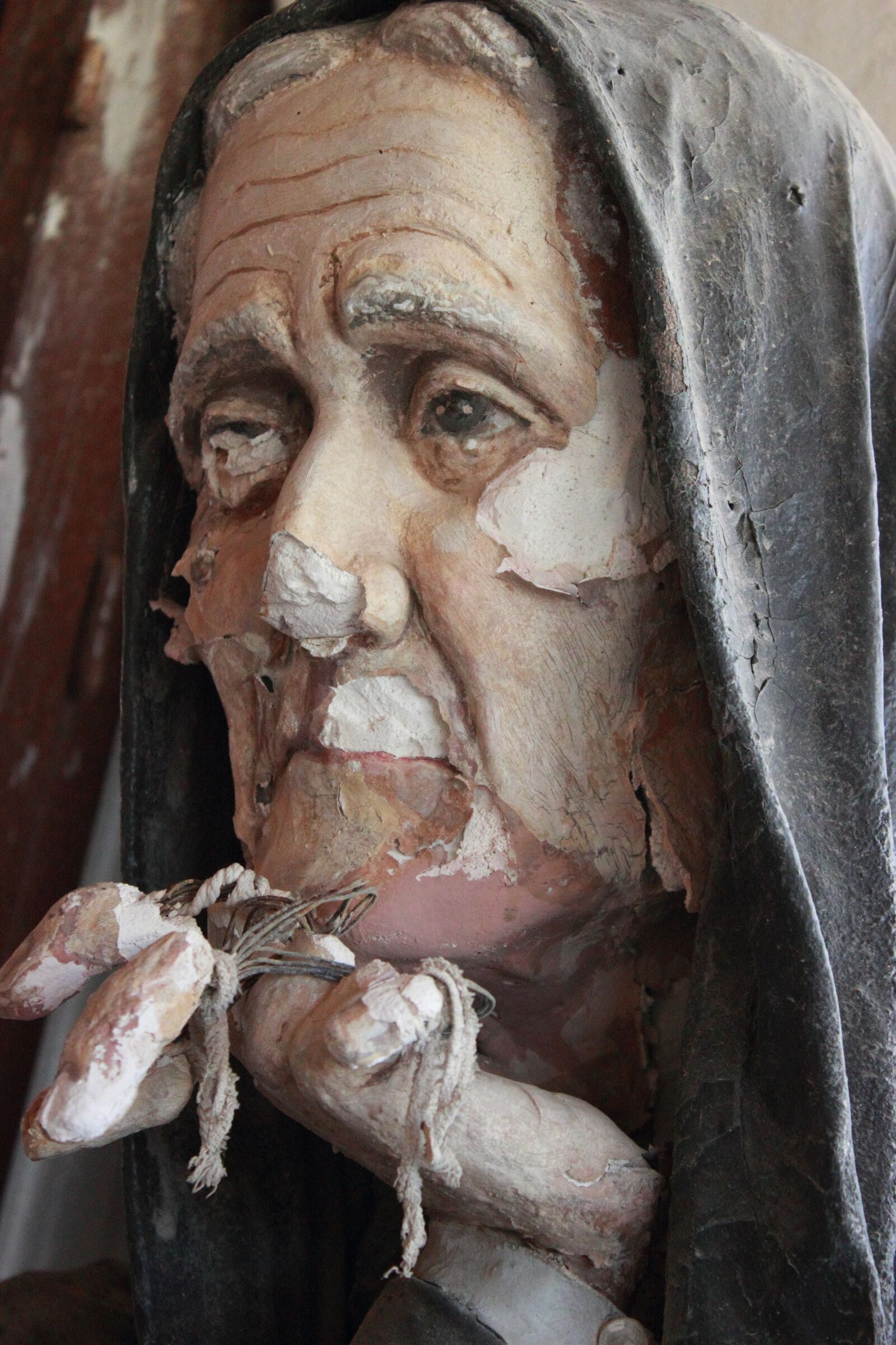 Canon EOS 550D (EOS Rebel T2i / EOS Kiss X4) sample photo. Old, statue, sculpture photography