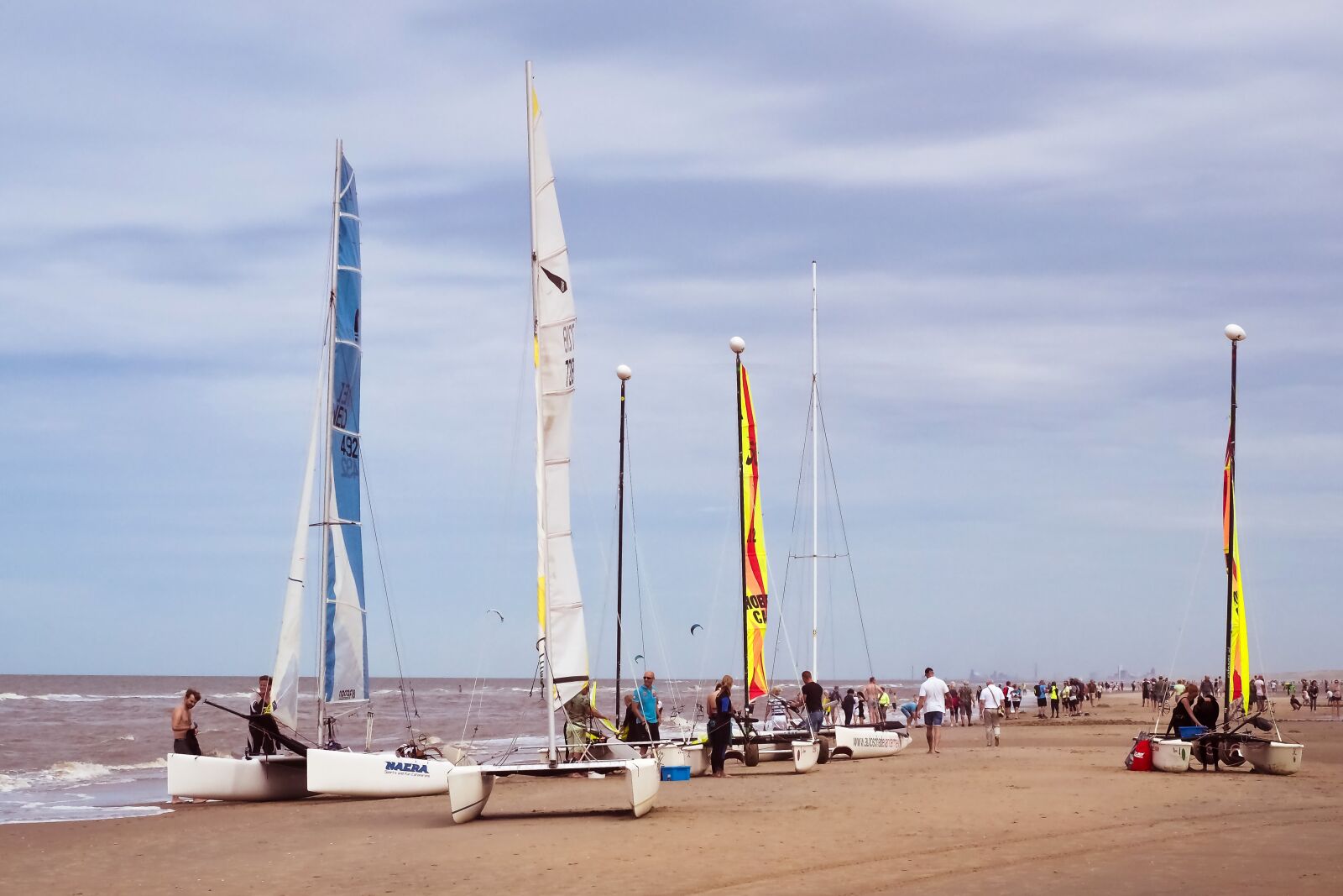 Olympus OM-D E-M10 sample photo. Beach, sea, water photography