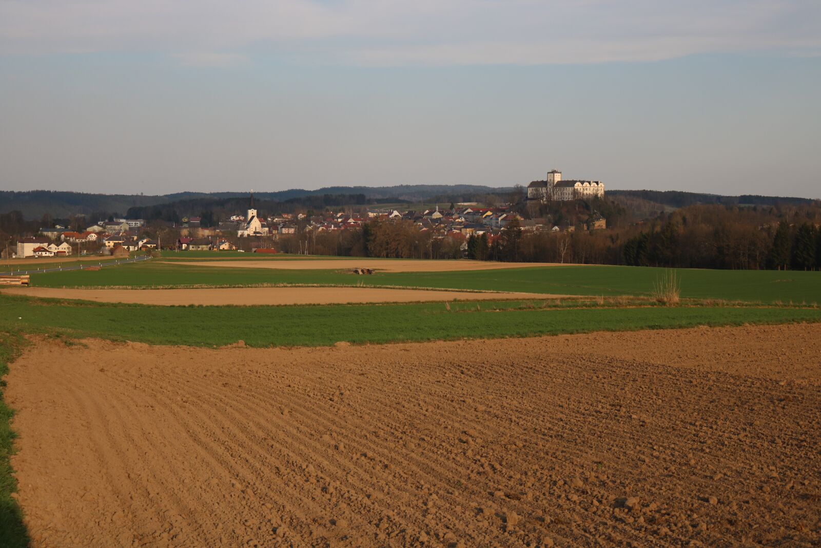 Canon EOS 750D (EOS Rebel T6i / EOS Kiss X8i) sample photo. Field, landscape, meadow photography