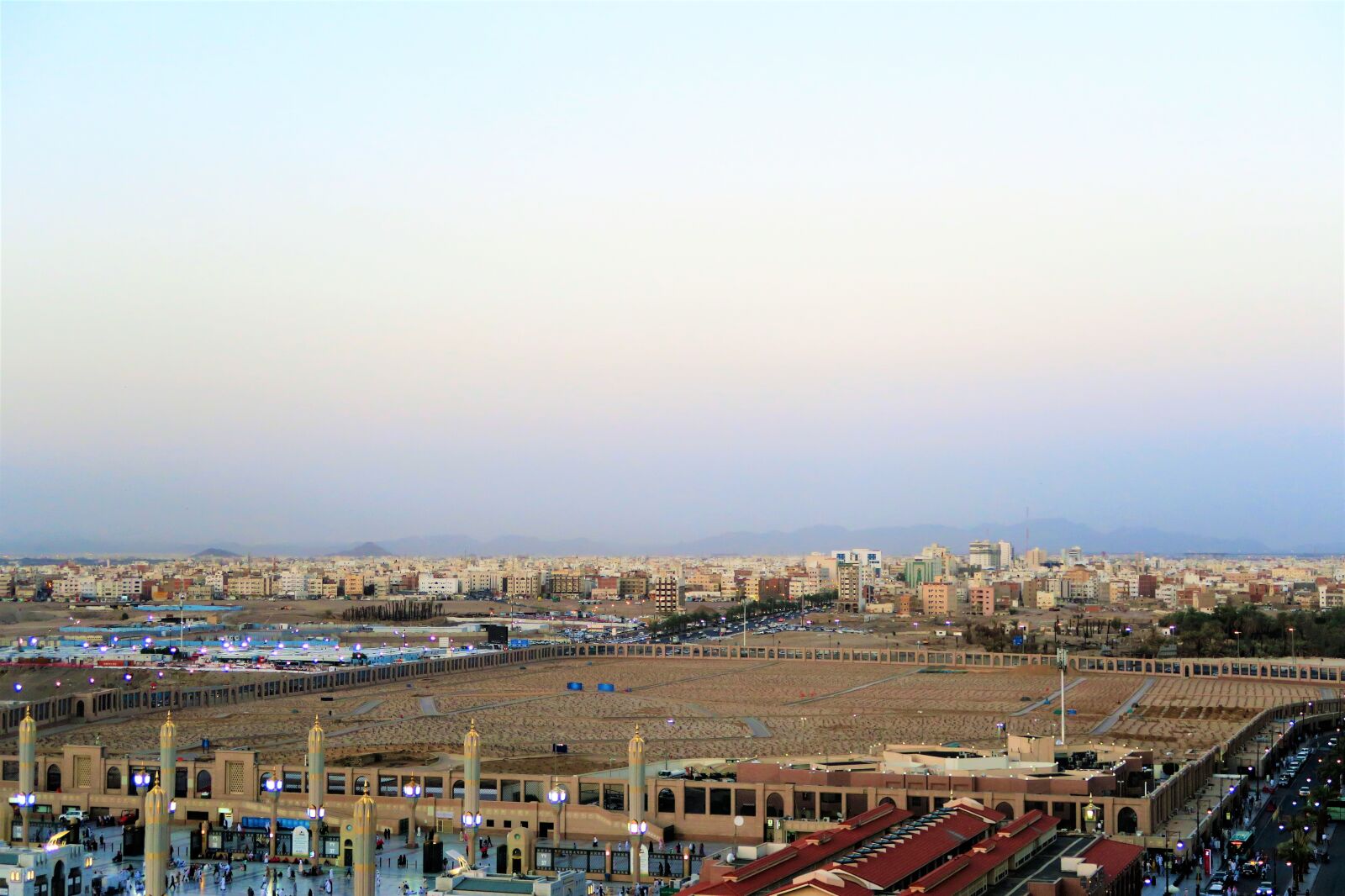 Canon PowerShot G7 X sample photo. Panoramic, cemetery, medina photography