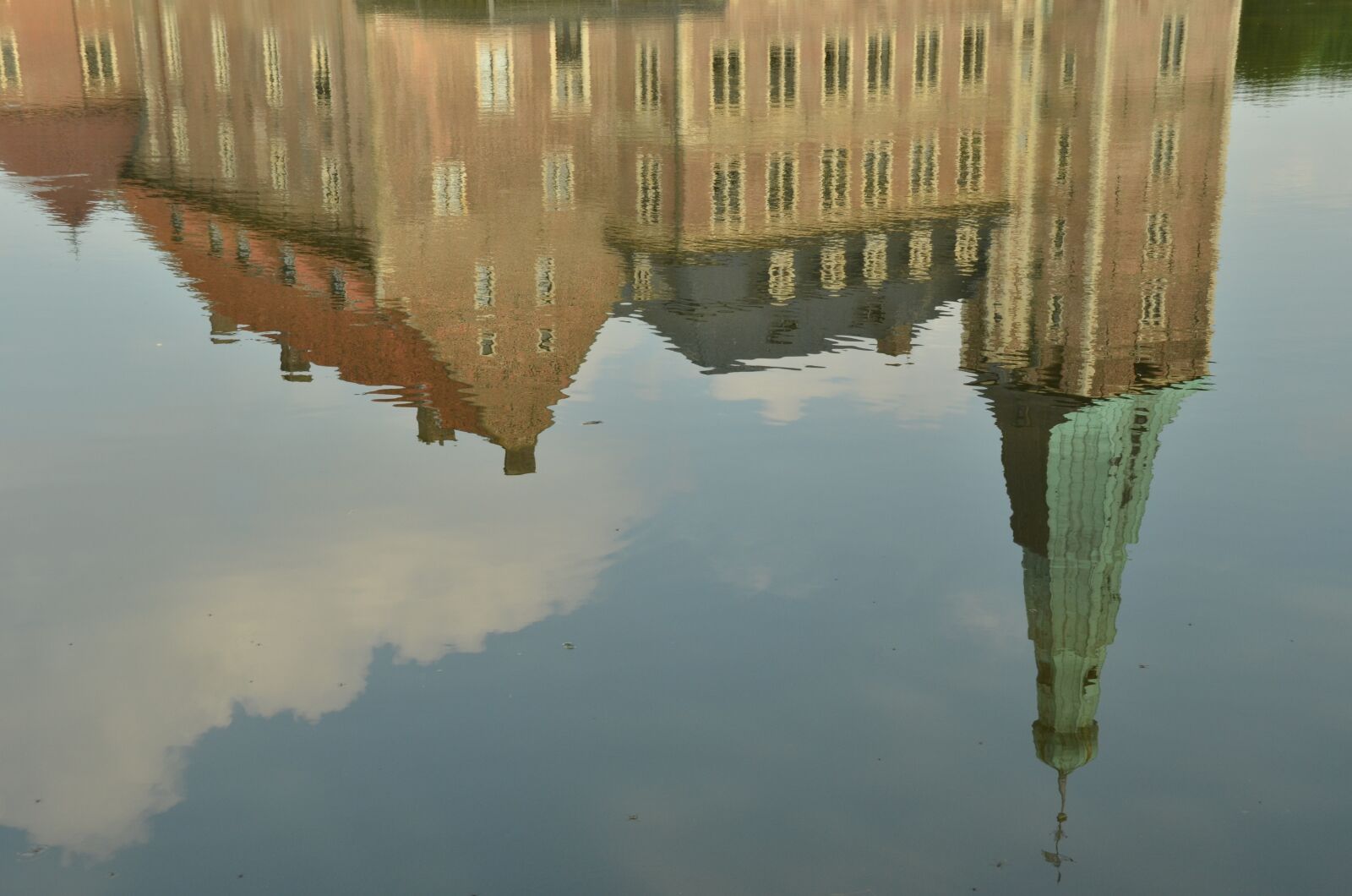 Nikon D7000 sample photo. Castle, water, reflection photography