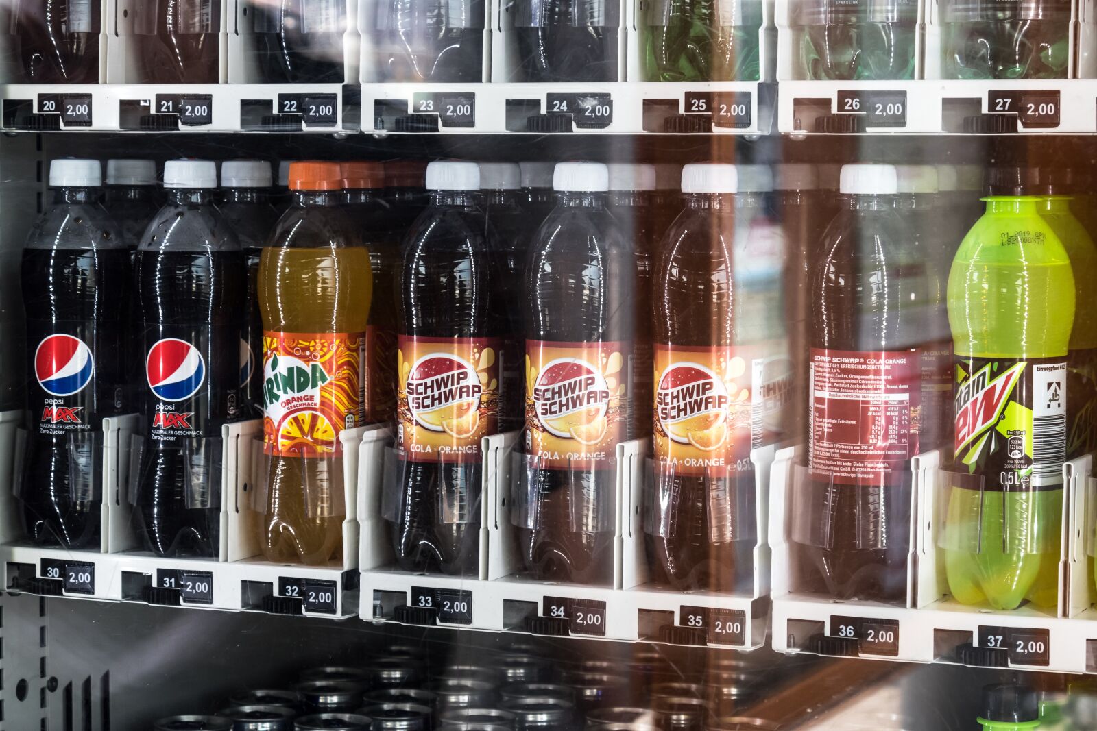 Canon PowerShot G3 X sample photo. Beverages, soft drinks, bottles photography