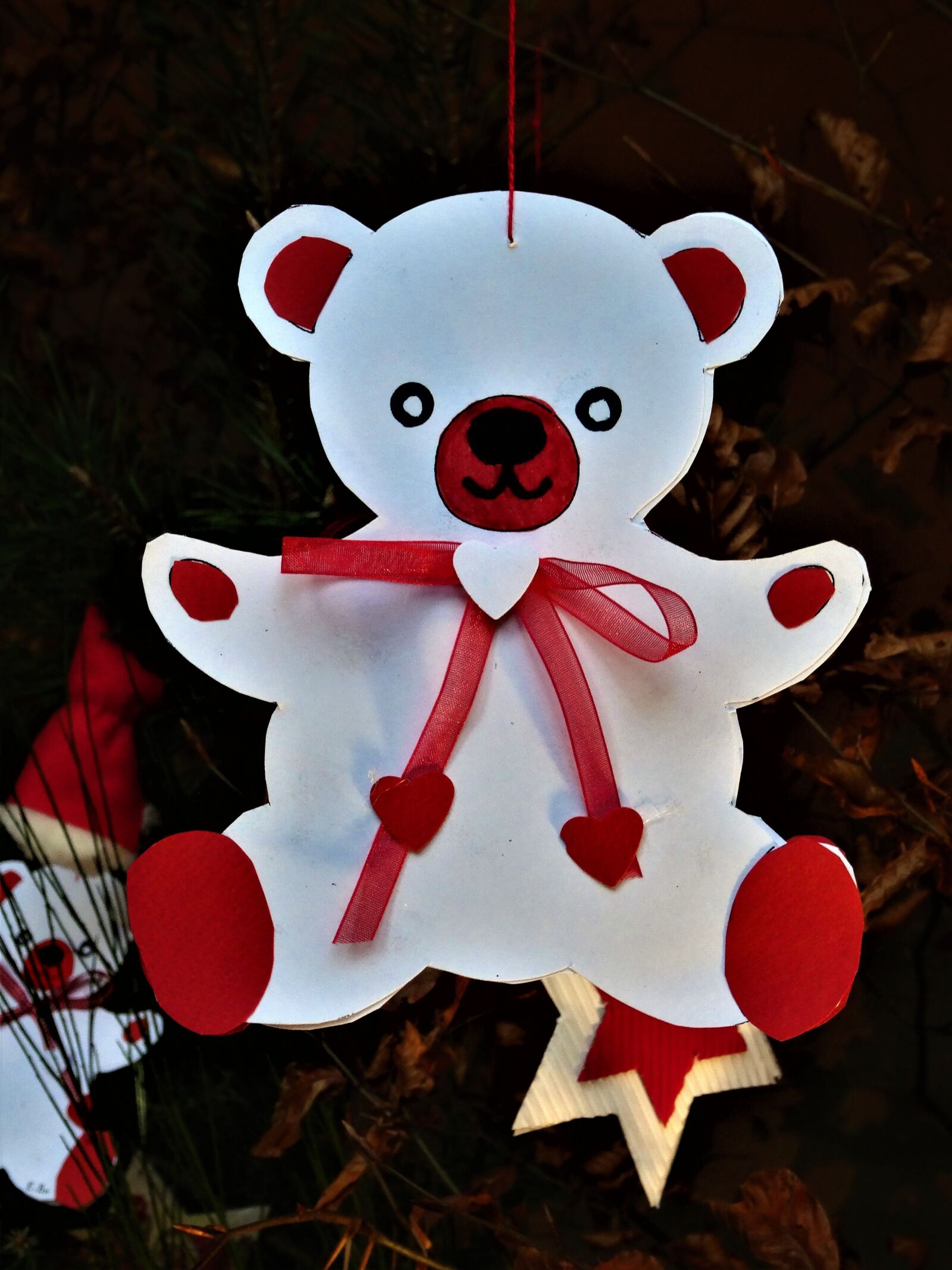 Sony Cyber-shot DSC-HX50V sample photo. Decoration, wooden bear, still photography