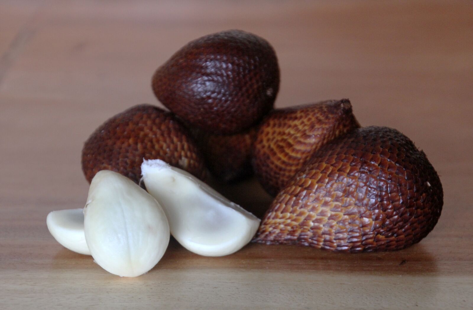 Canon EOS 60D sample photo. Snake fruit, salacca, fruit photography
