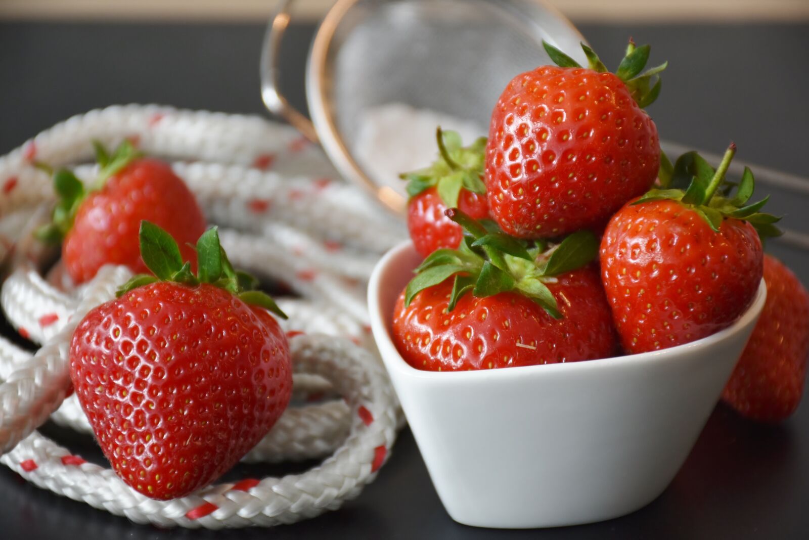 Nikon D7200 sample photo. Strawberries, berries, red photography