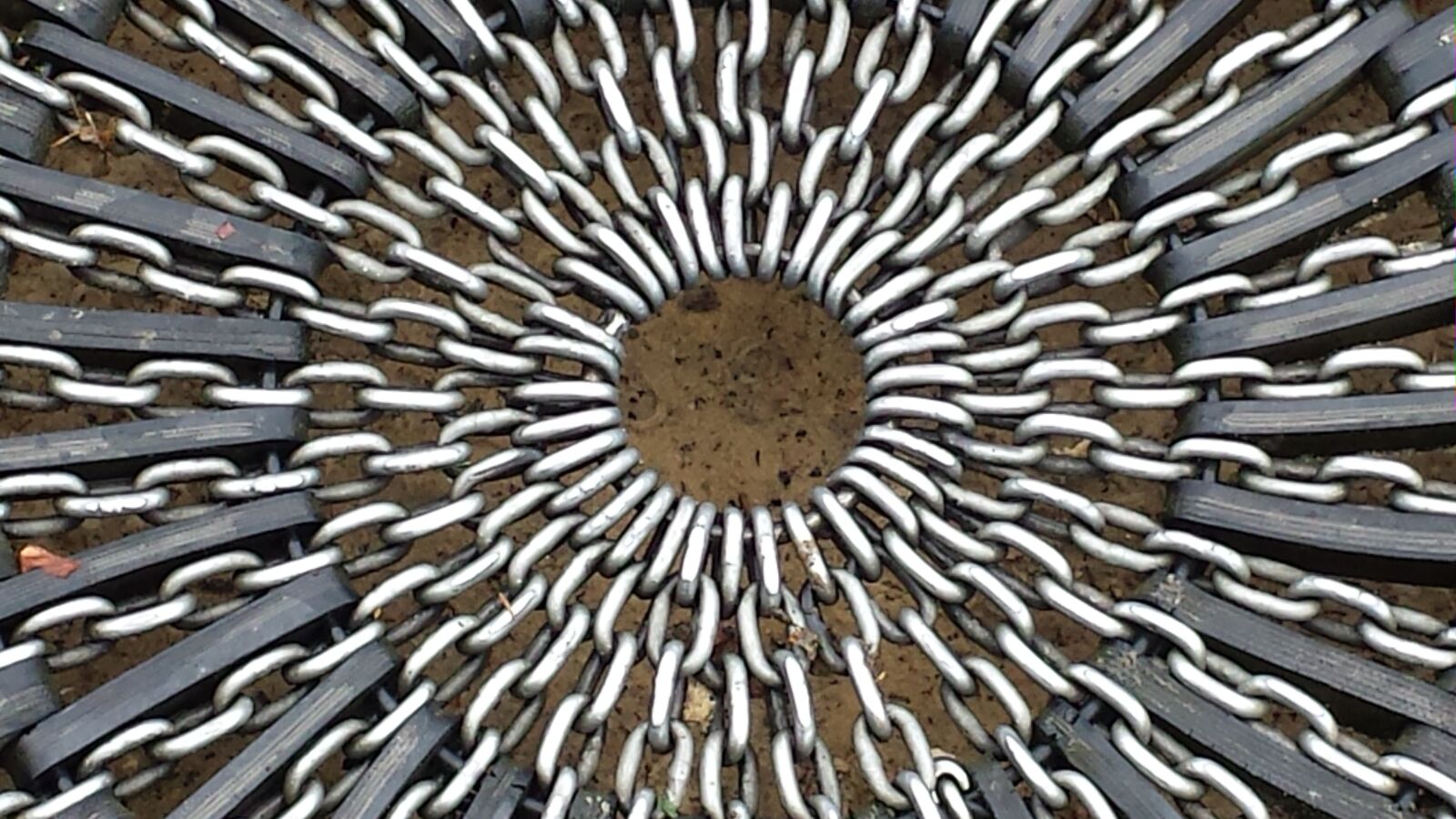 Samsung Galaxy S4 sample photo. Pattern, wire, steel photography