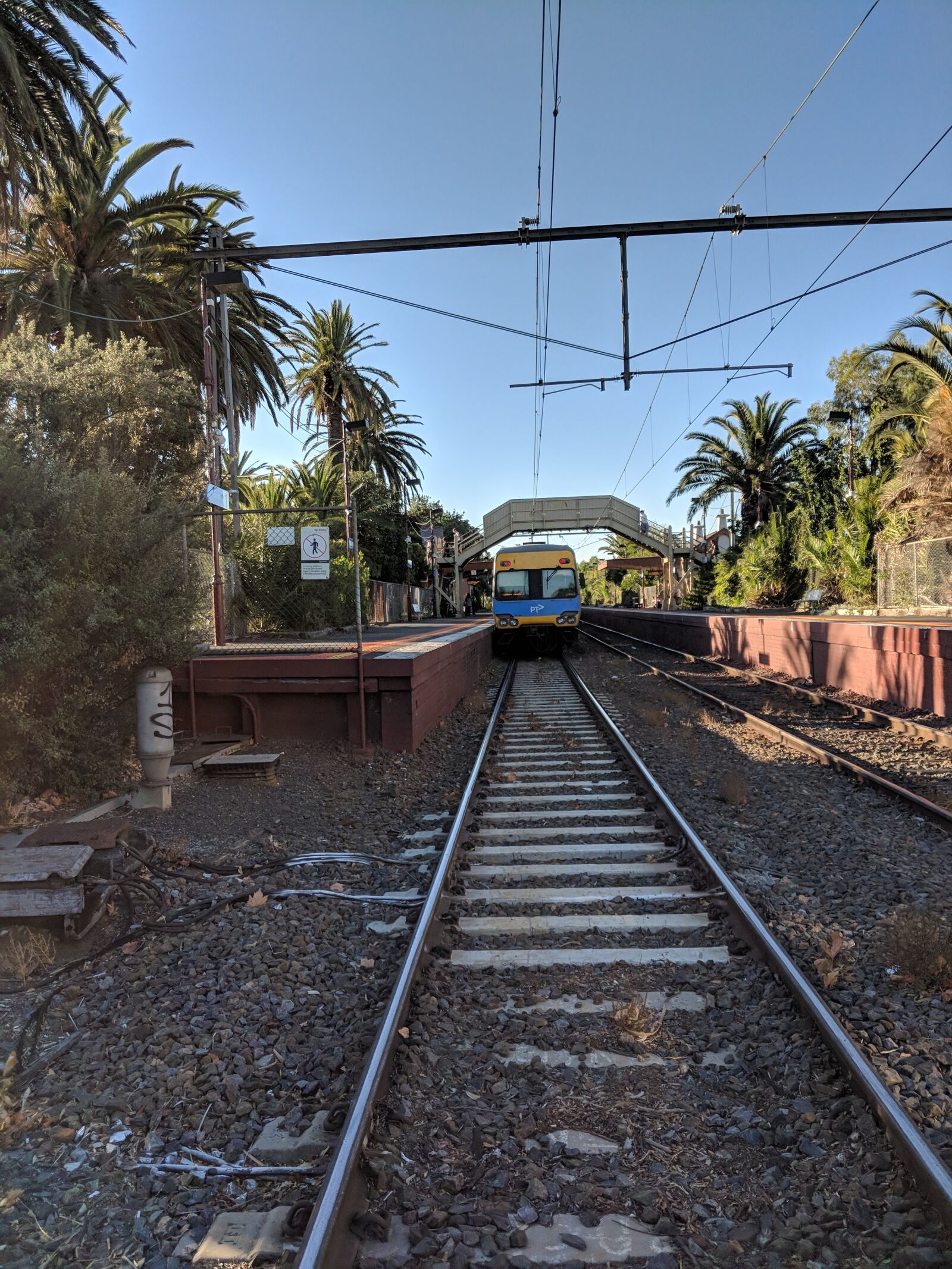 Google Pixel 2 sample photo. Train, train track, train photography