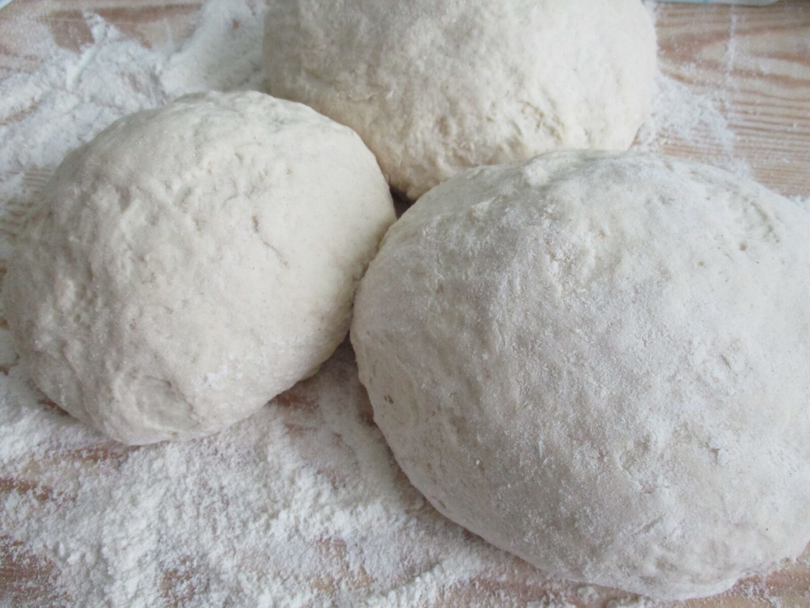 Canon IXUS 185 sample photo. Flour, dough, italian cuisine photography