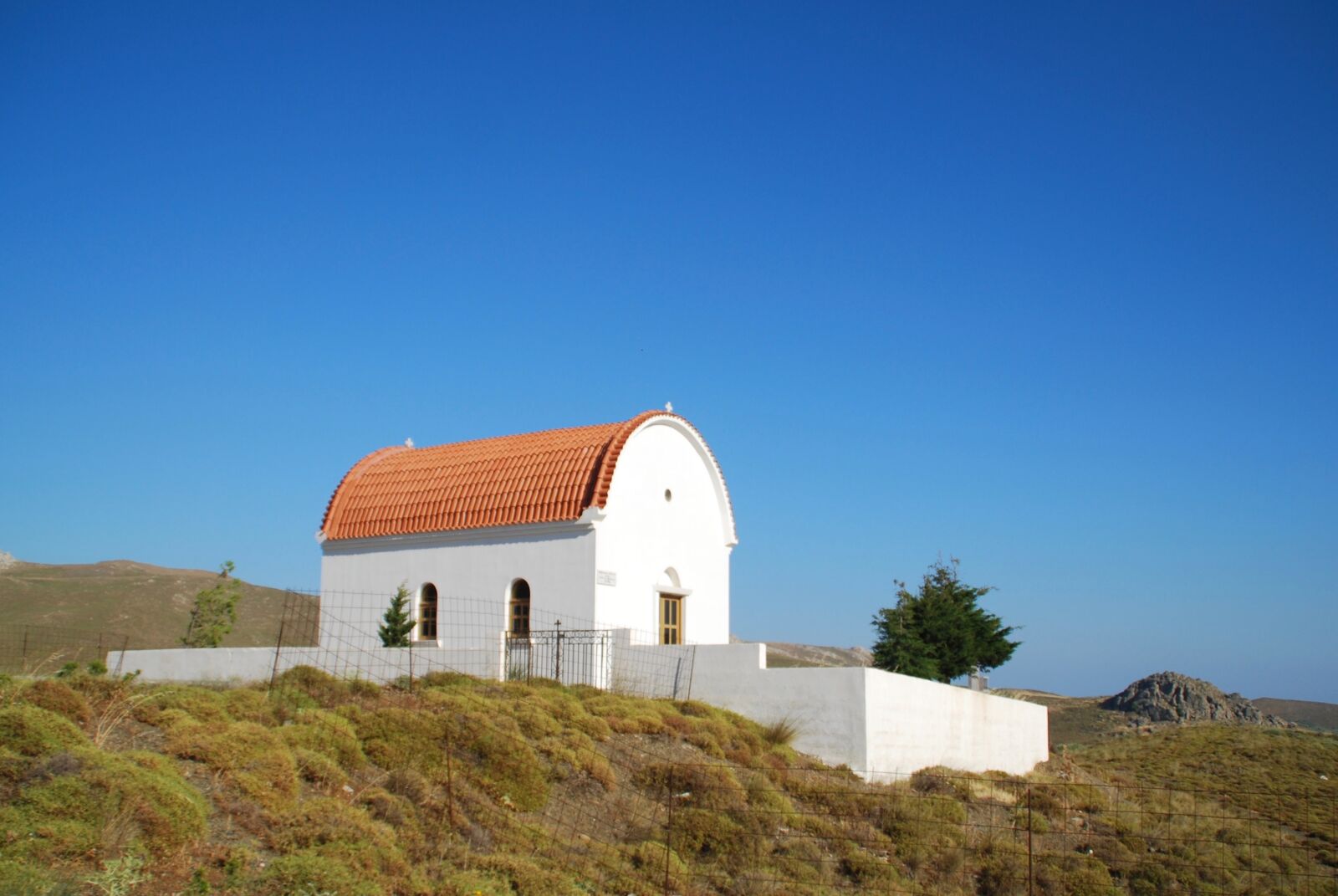 Nikon D60 sample photo. Church, white, crete photography