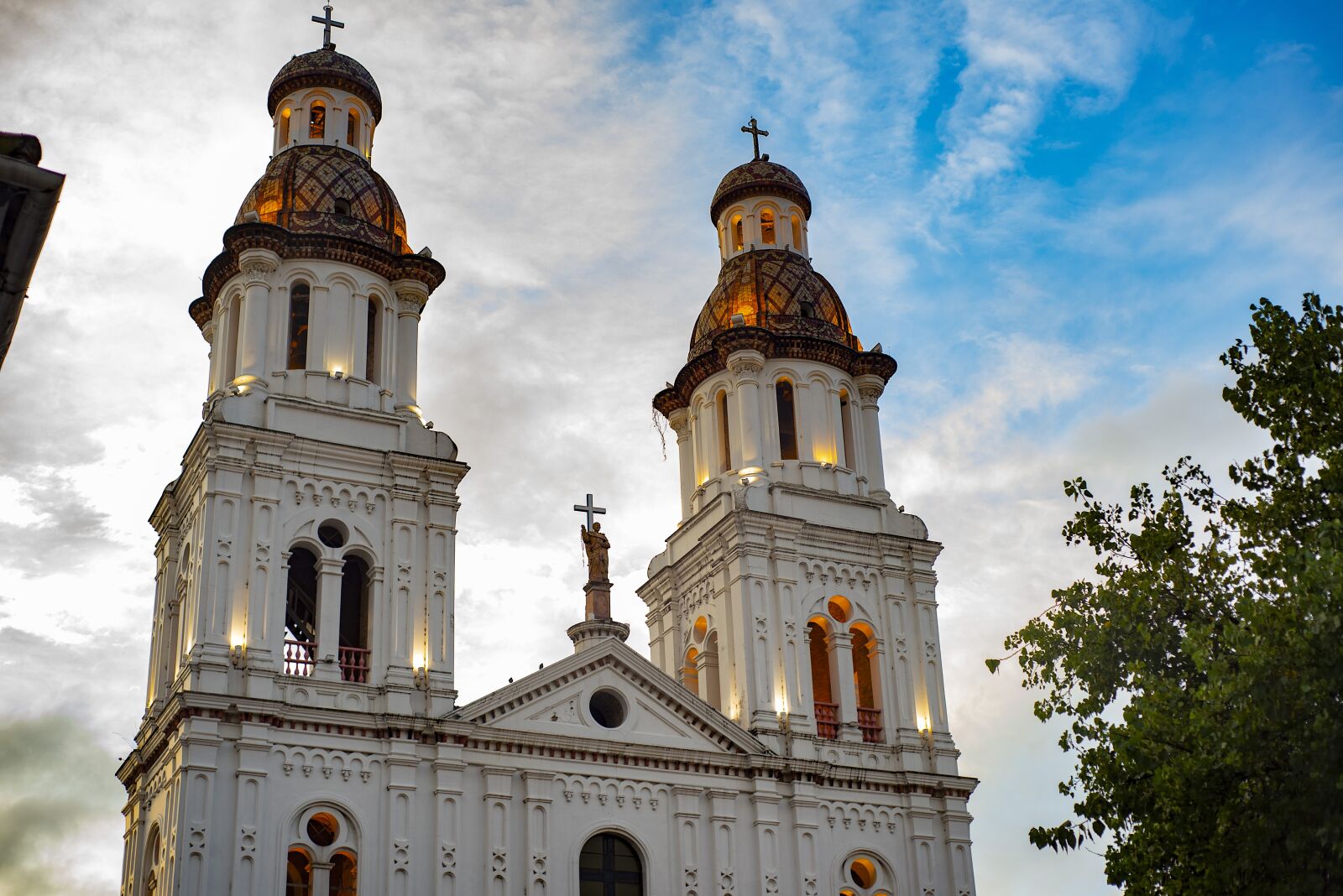 Nikon D600 sample photo. Church, santo domingo basin photography