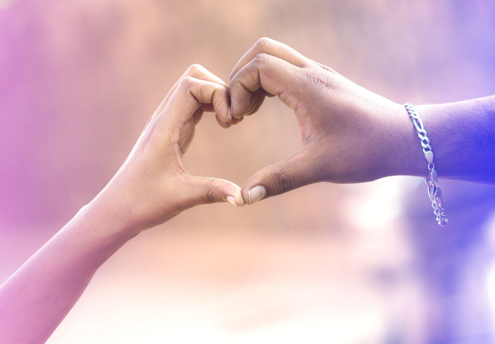 Canon EOS 700D (EOS Rebel T5i / EOS Kiss X7i) sample photo. Love, hands, couples photography