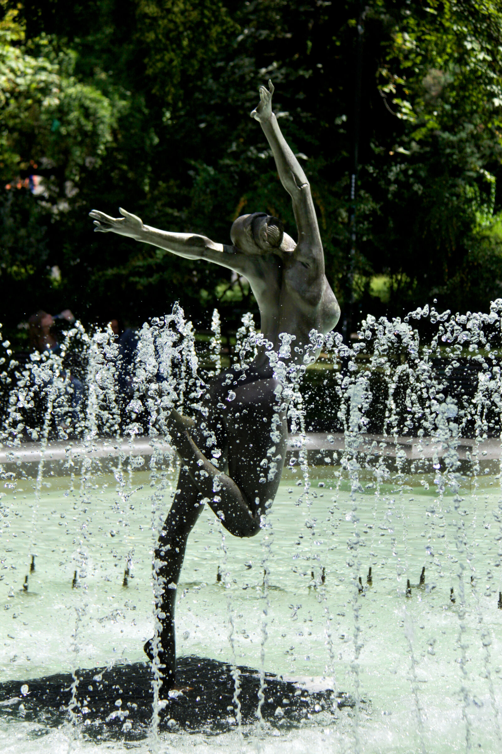 Canon EF-S 18-200mm F3.5-5.6 IS sample photo. Ballerina, ballet, bulgaria, dancer photography