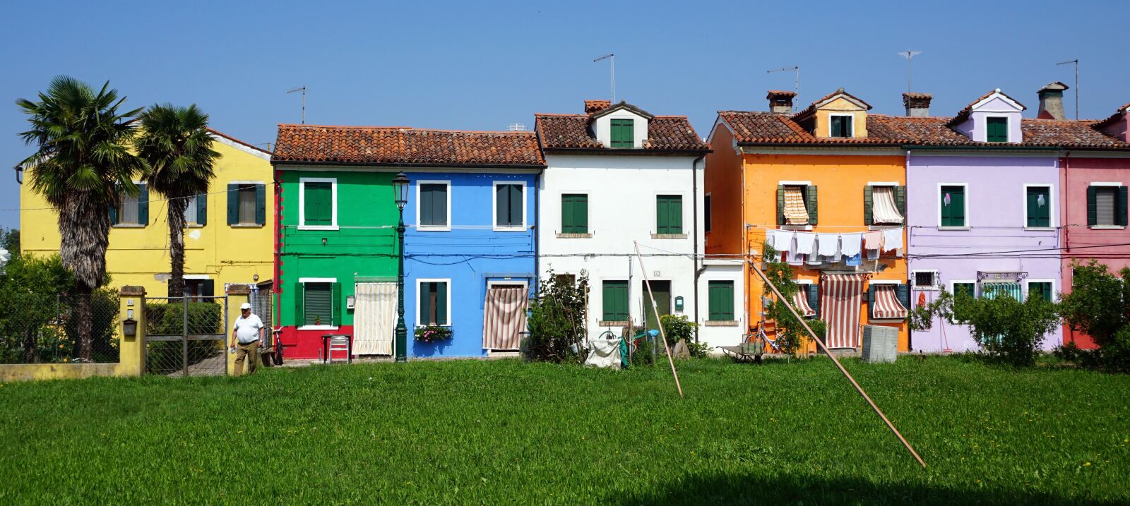 Sony a6000 sample photo. Burano, architecture, colorful photography