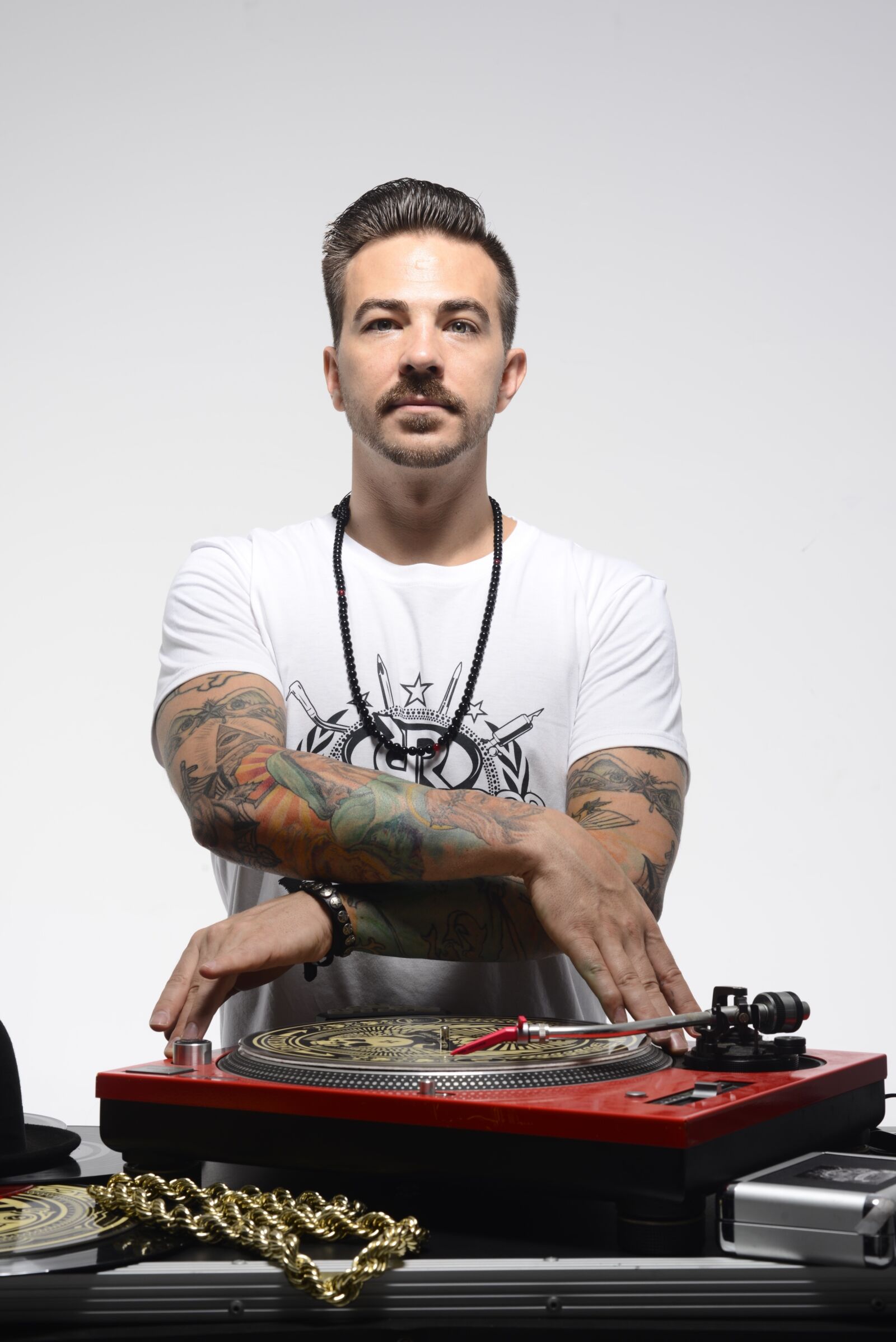 Nikon D800 sample photo. Dj, turntable, scratch photography