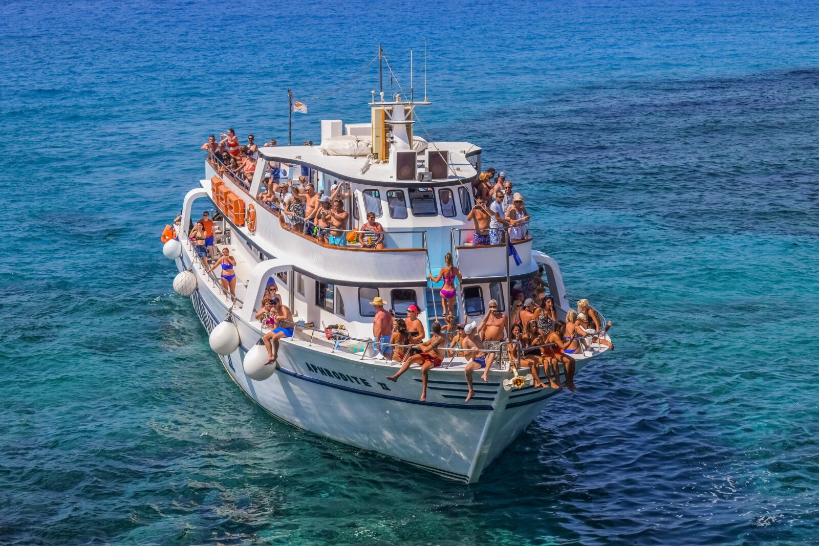 Nikon D3300 sample photo. Sea, water, boat photography