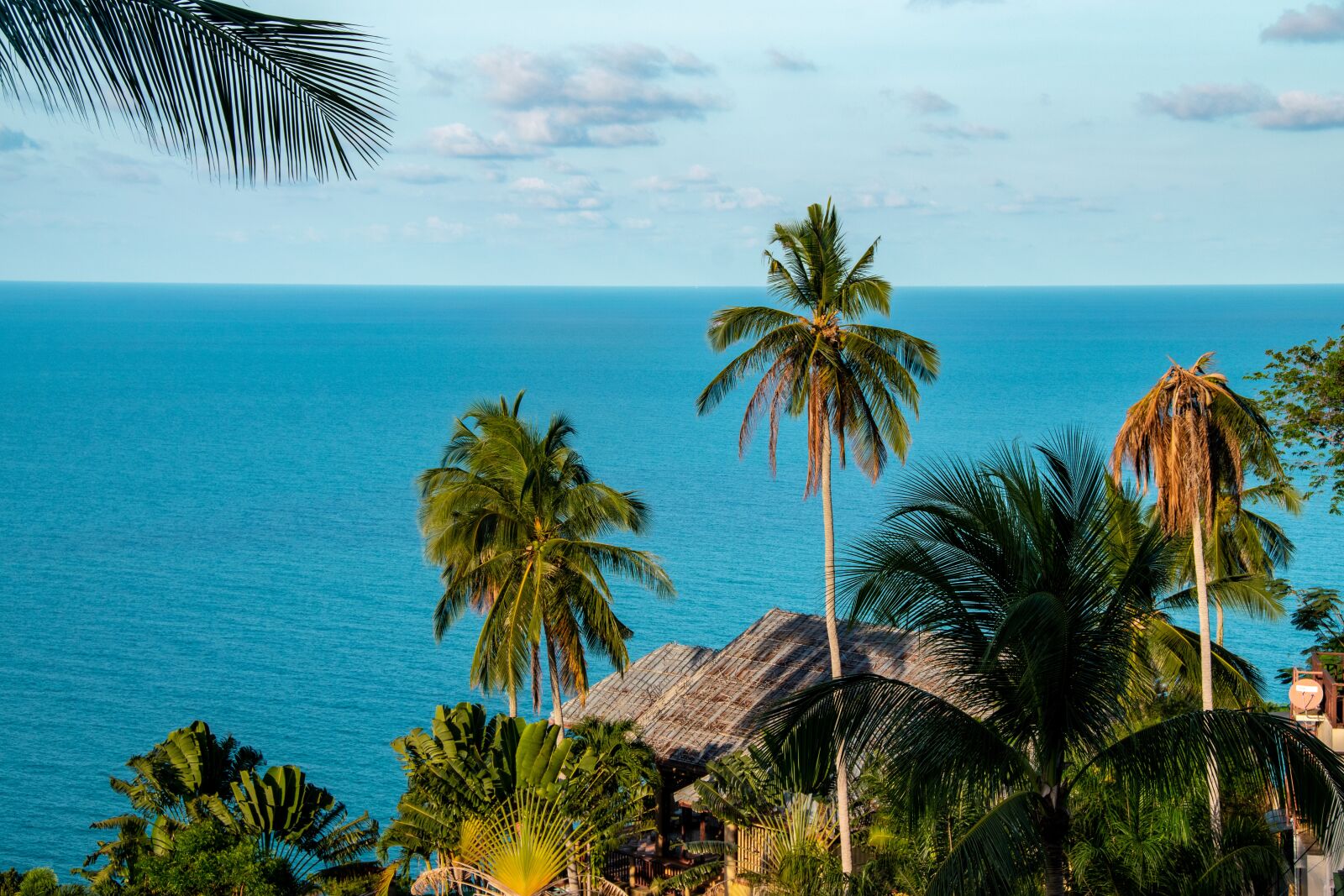 Nikon D5600 sample photo. Thailand, sea, mountains photography