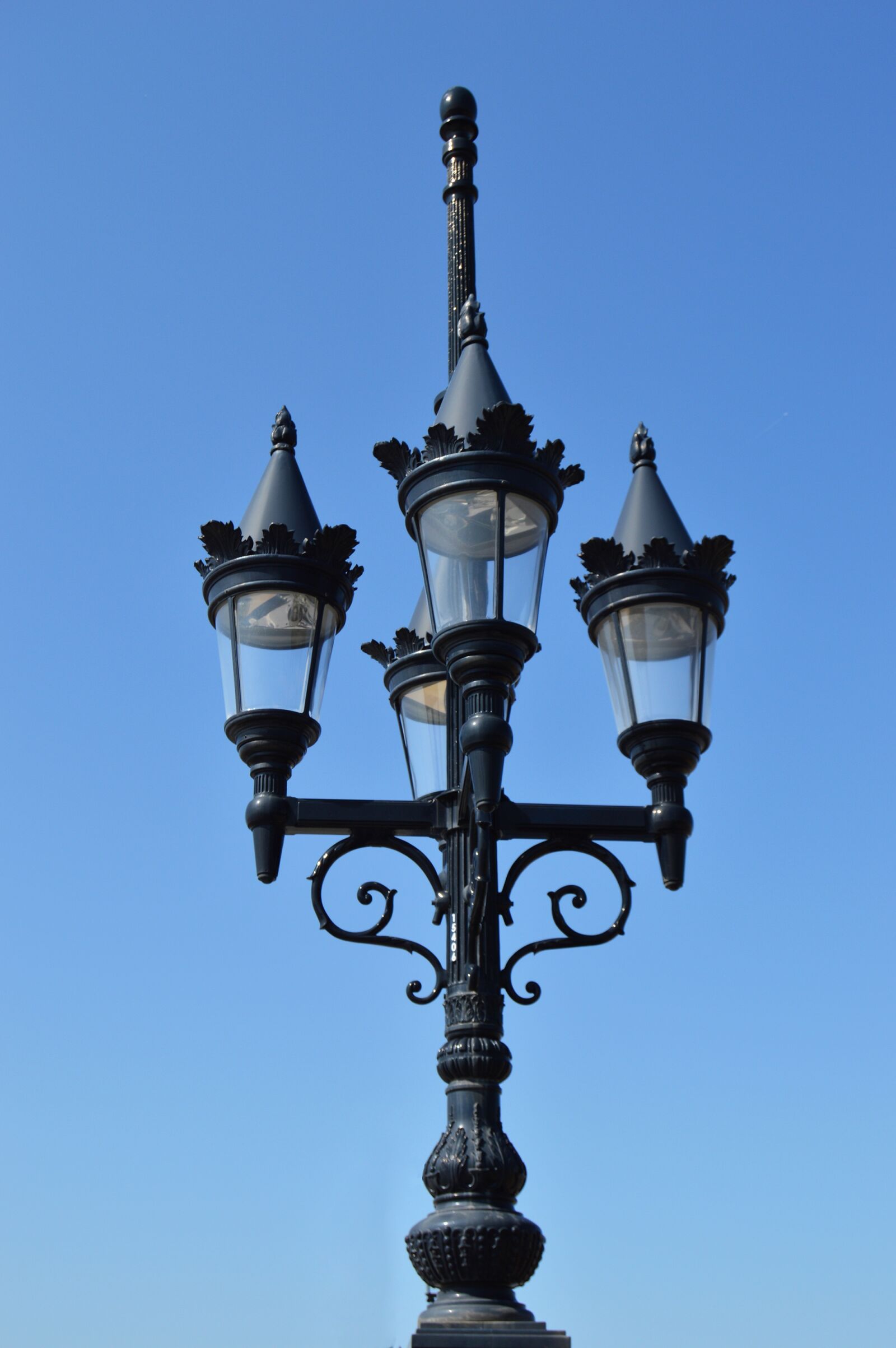 Nikon D3200 sample photo. Street lamp, french, light photography