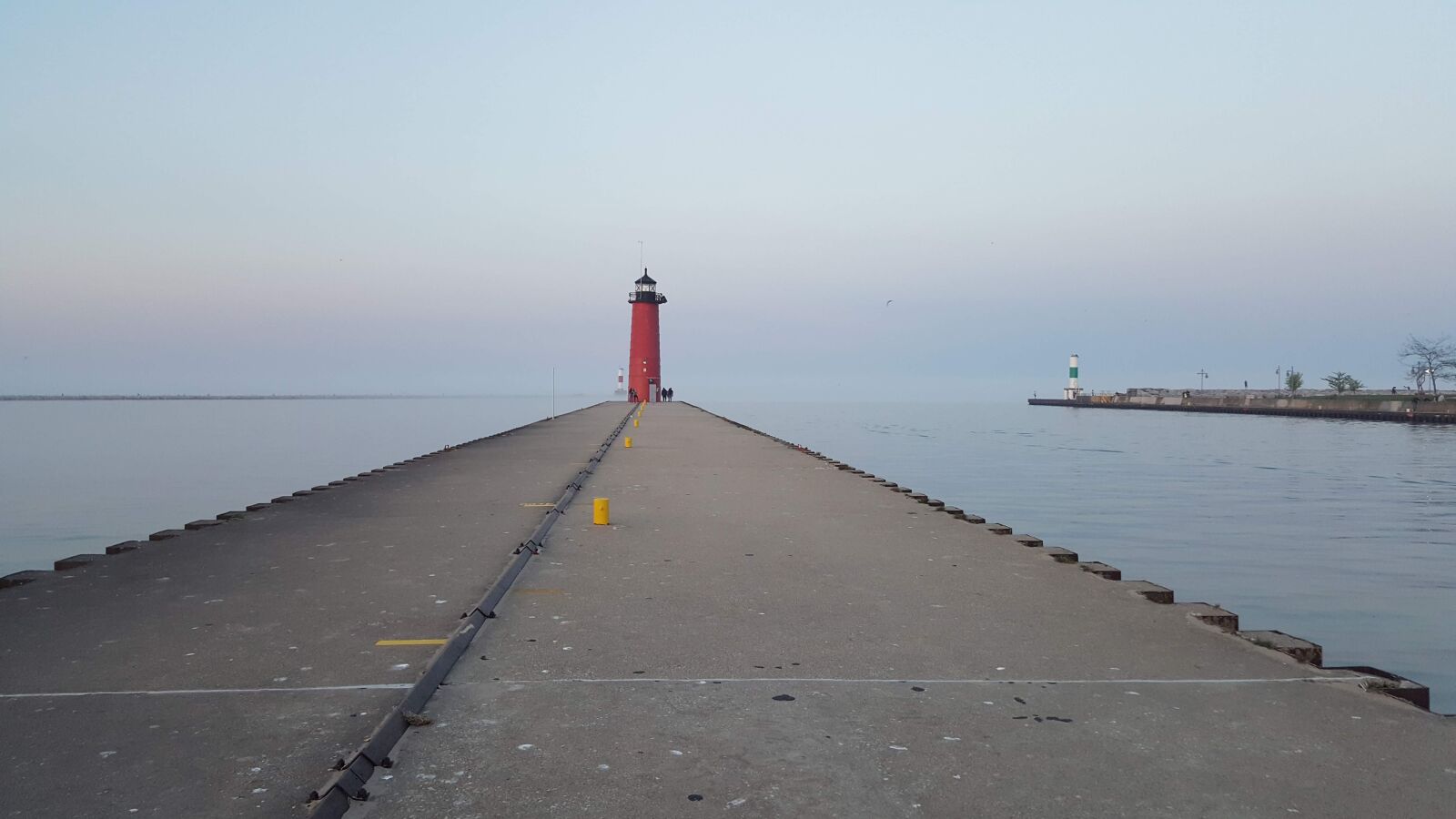 Samsung Galaxy Note5 sample photo. Pier, kenosha, people photography