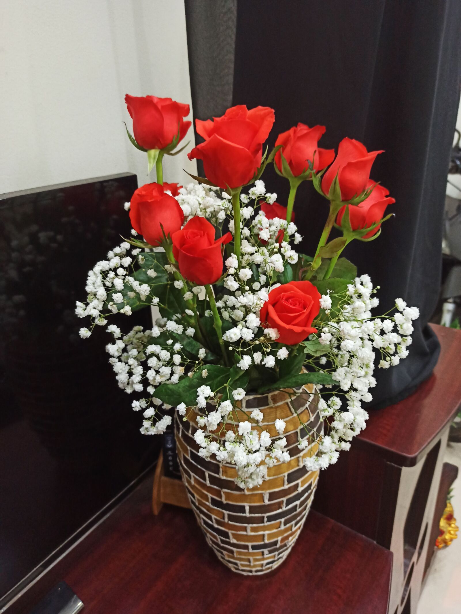 Xiaomi Redmi Note 8 Pro sample photo. Normal cotton, roses, beauty photography