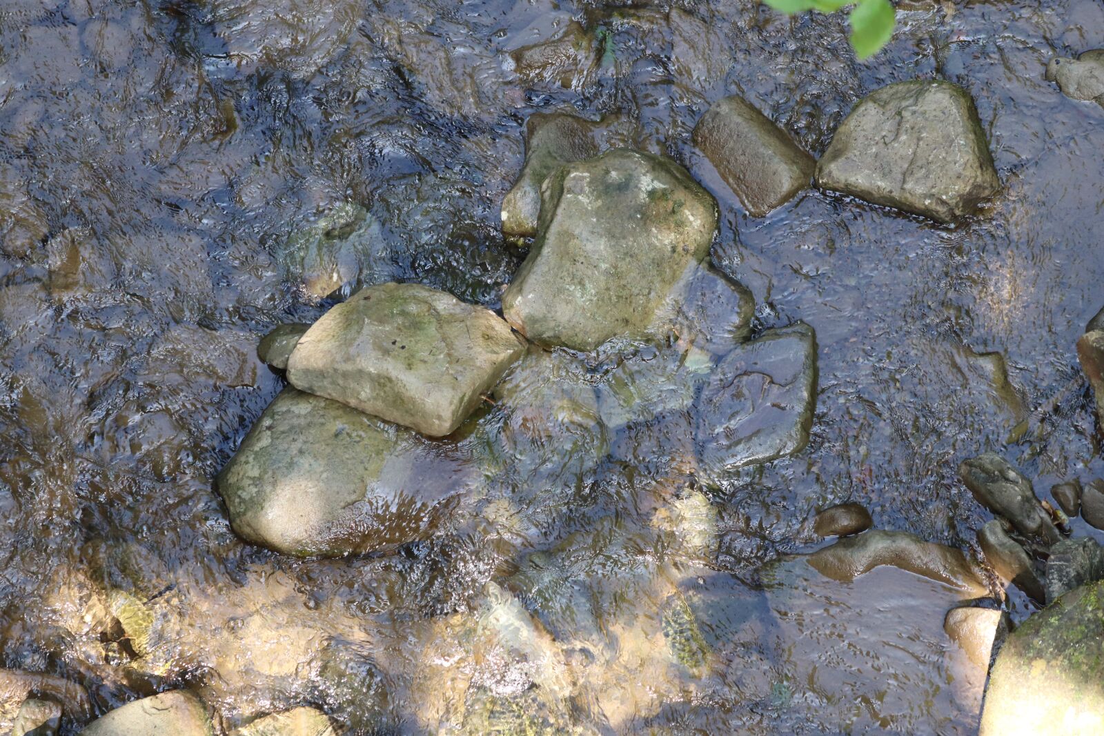 Canon EF 70-300 F4-5.6 IS II USM sample photo. River, stone, water photography