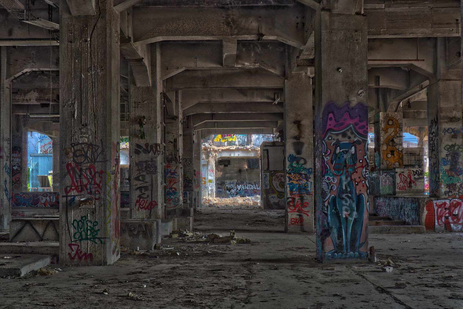 Olympus OM-D E-M10 sample photo. Lost places, factory, old photography