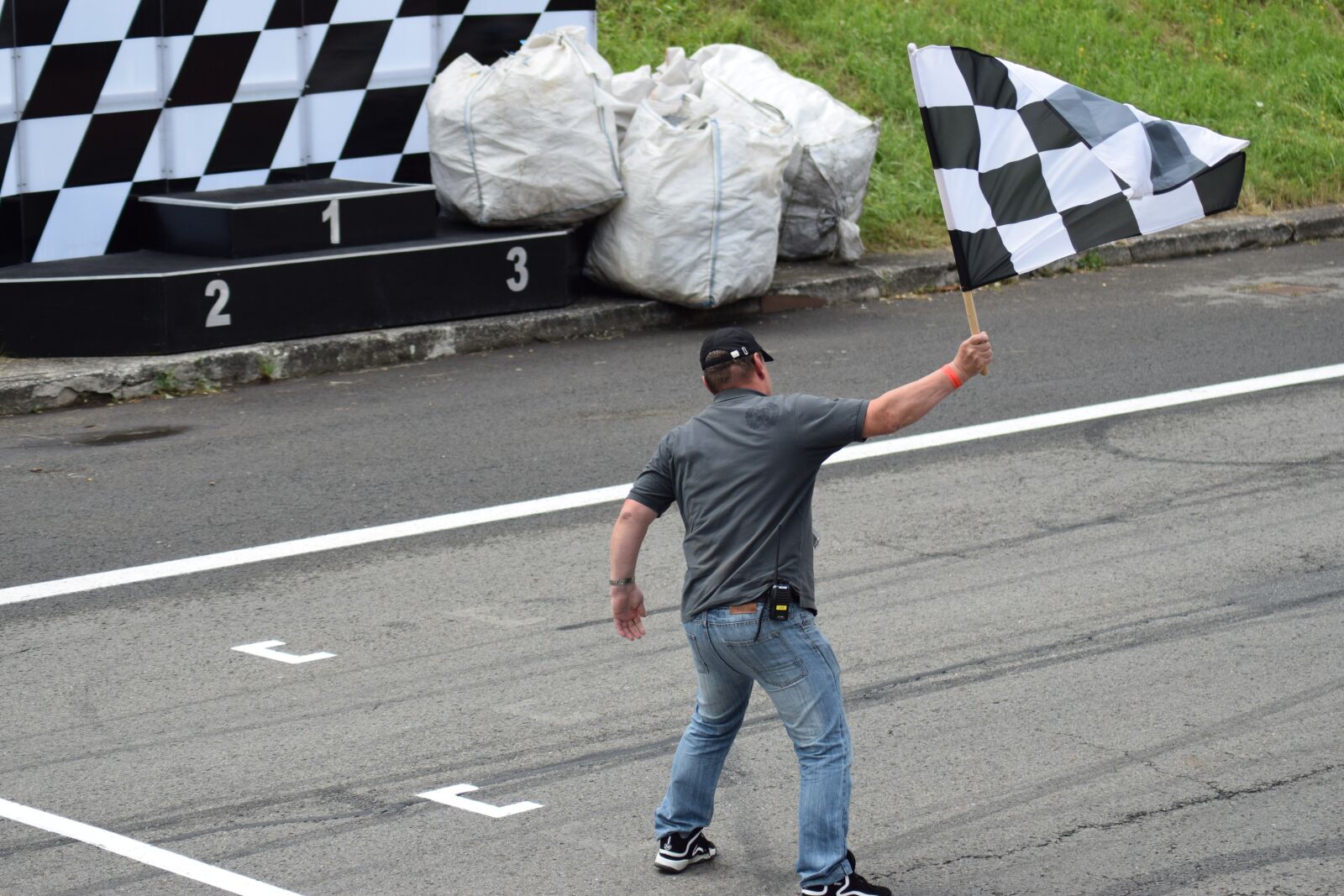 Nikon D3300 sample photo. Race, the flag of photography
