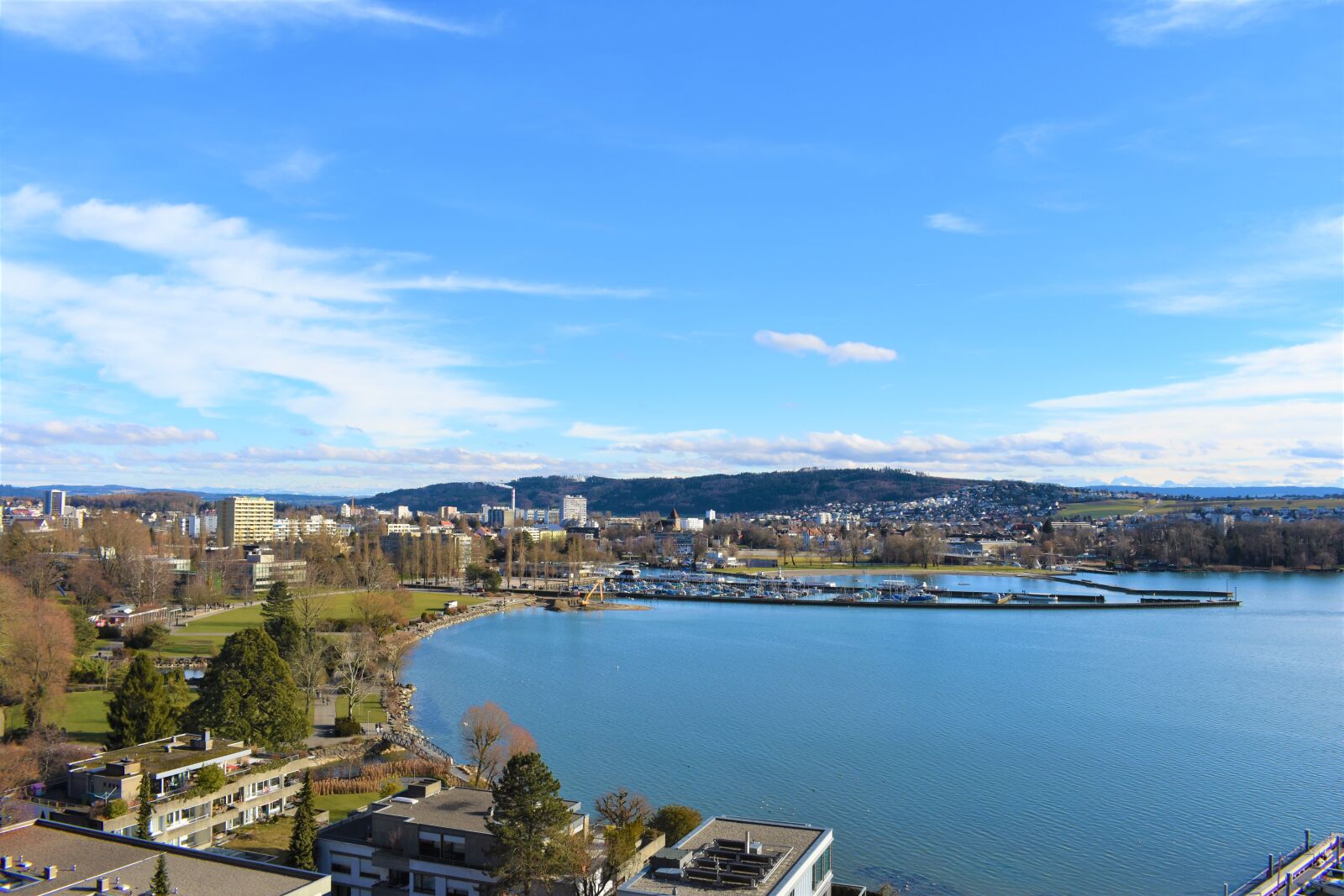 Nikon AF-P DX Nikkor 18-55mm F3.5-5.6G sample photo. City, lake, switzerland photography