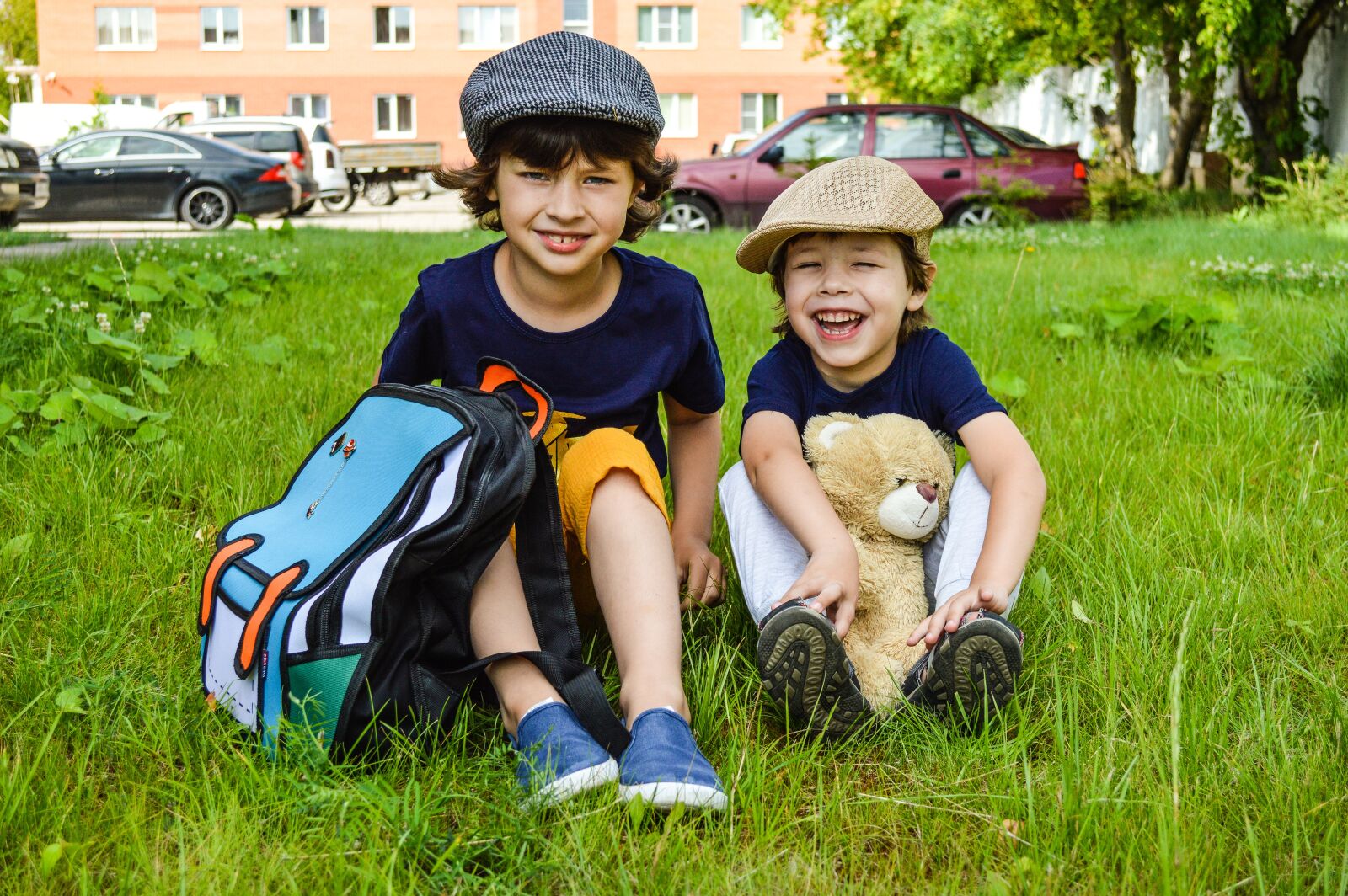 Nikon D3200 sample photo. Kids, backpack, boys photography