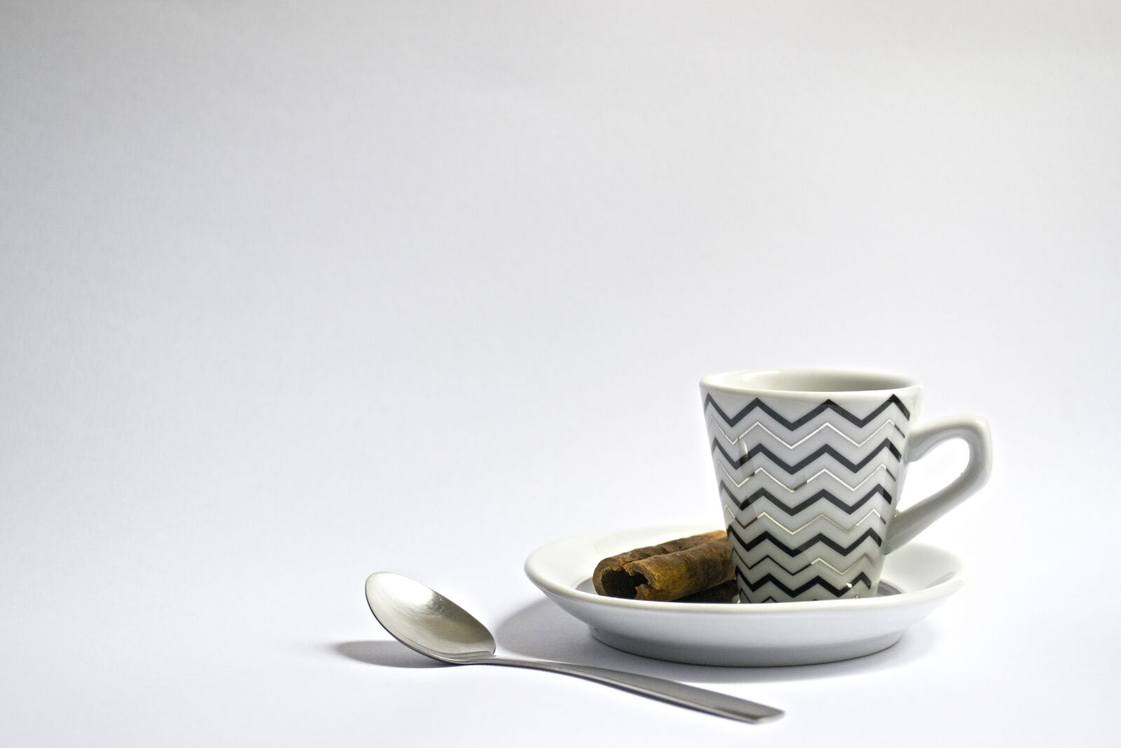 Nikon D3100 sample photo. Cup, spoon, cinnamon photography