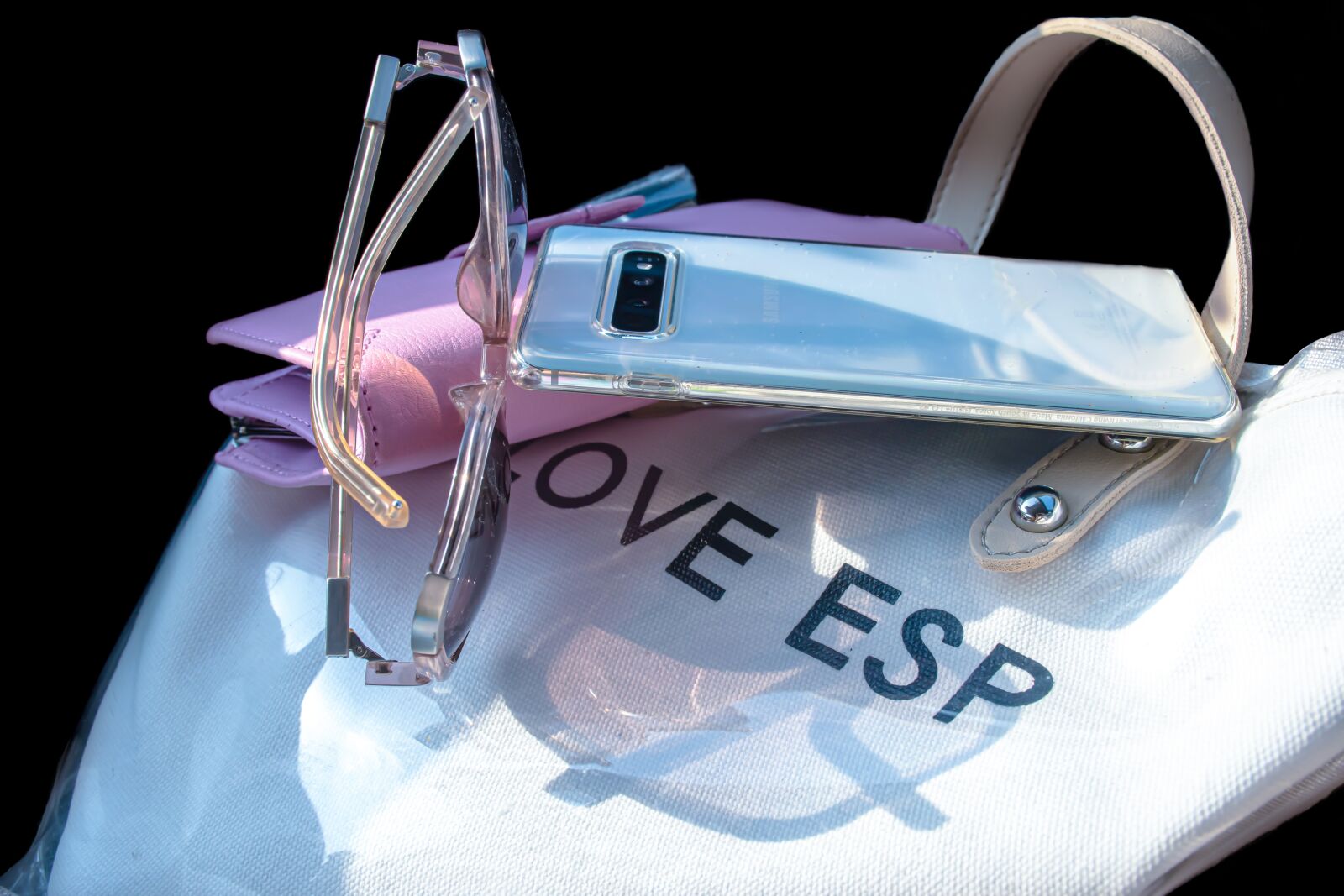 Nikon D5600 sample photo. Bag, glasses, handsomely photography