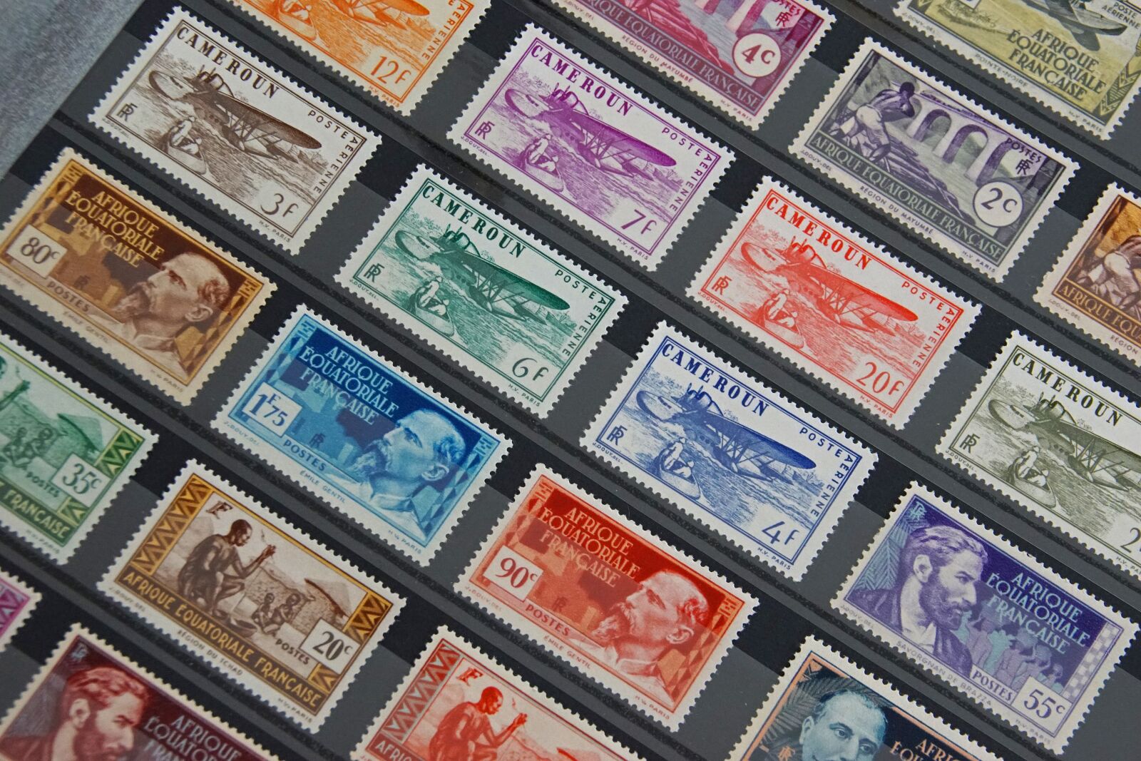 Sony DT 18-200mm F3.5-6.3 sample photo. Stamps, collection, french stamps photography