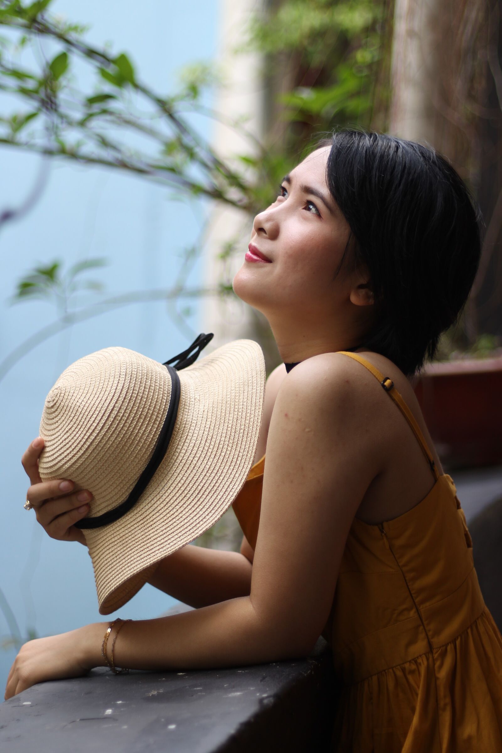 Canon EOS 1300D (EOS Rebel T6 / EOS Kiss X80) + Canon EF 50mm F1.8 STM sample photo. Vietnam, girl, vietnamese photography