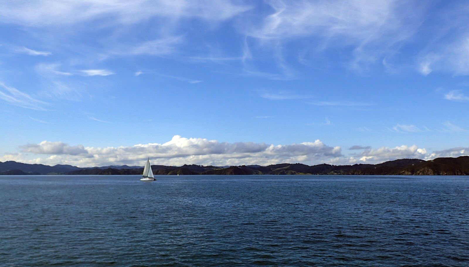 Olympus TG-3 sample photo. The sea, sky, sailboat photography
