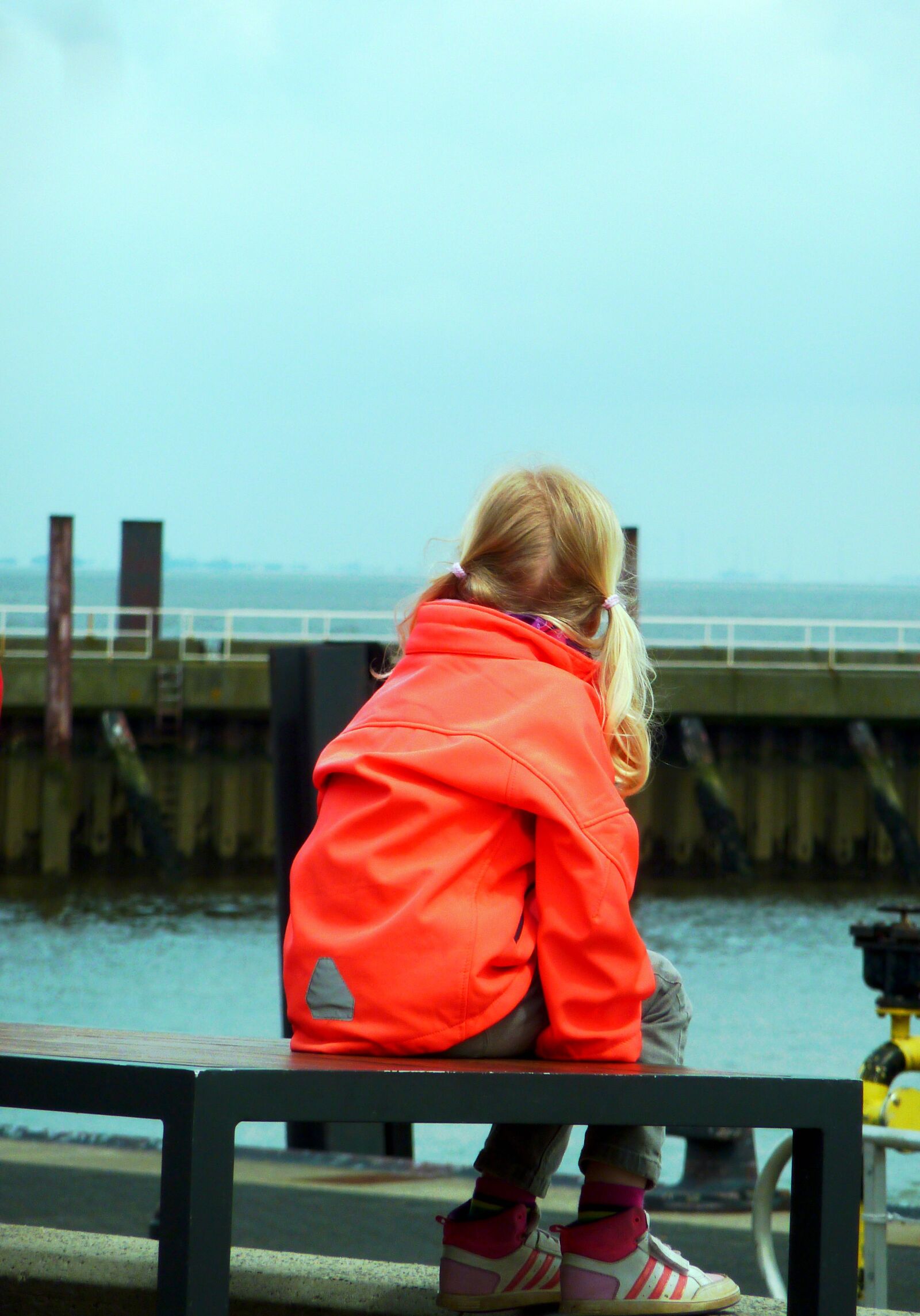 Panasonic DMC-TZ7 sample photo. Vacations, port, curious photography