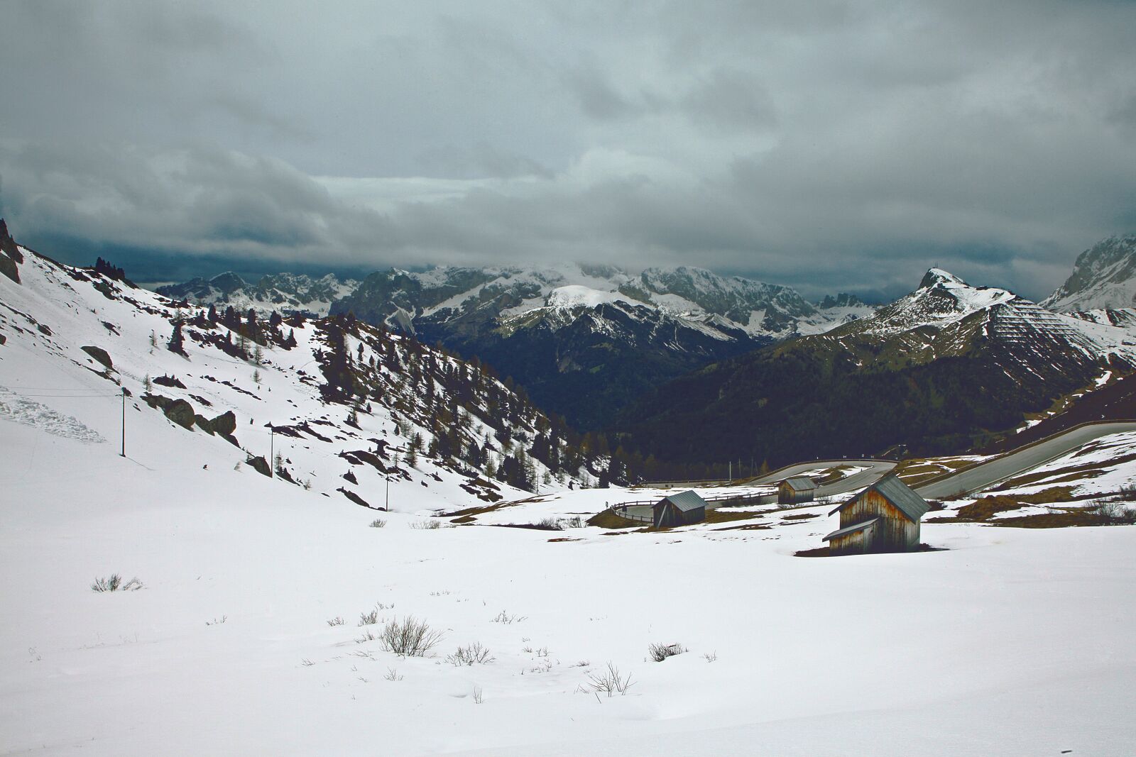Canon EOS 5D Mark II sample photo. Italy, dolomites, landscape photography