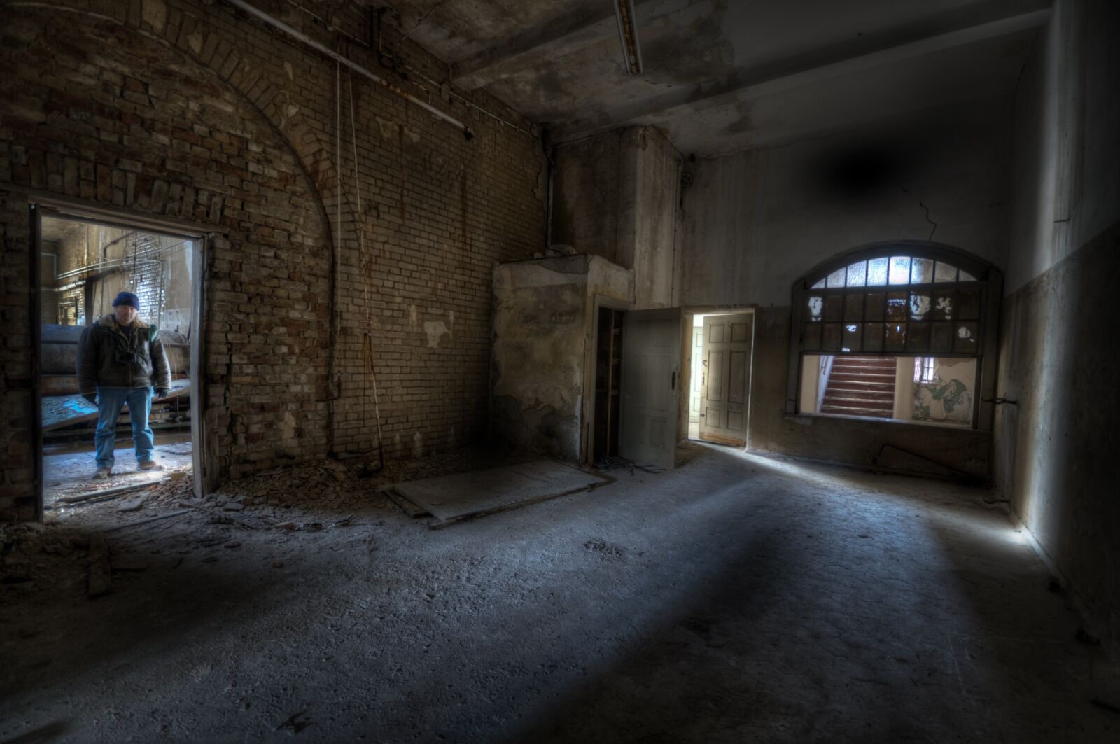 Nikon D300S sample photo. Abandoned, architecture, indoors photography