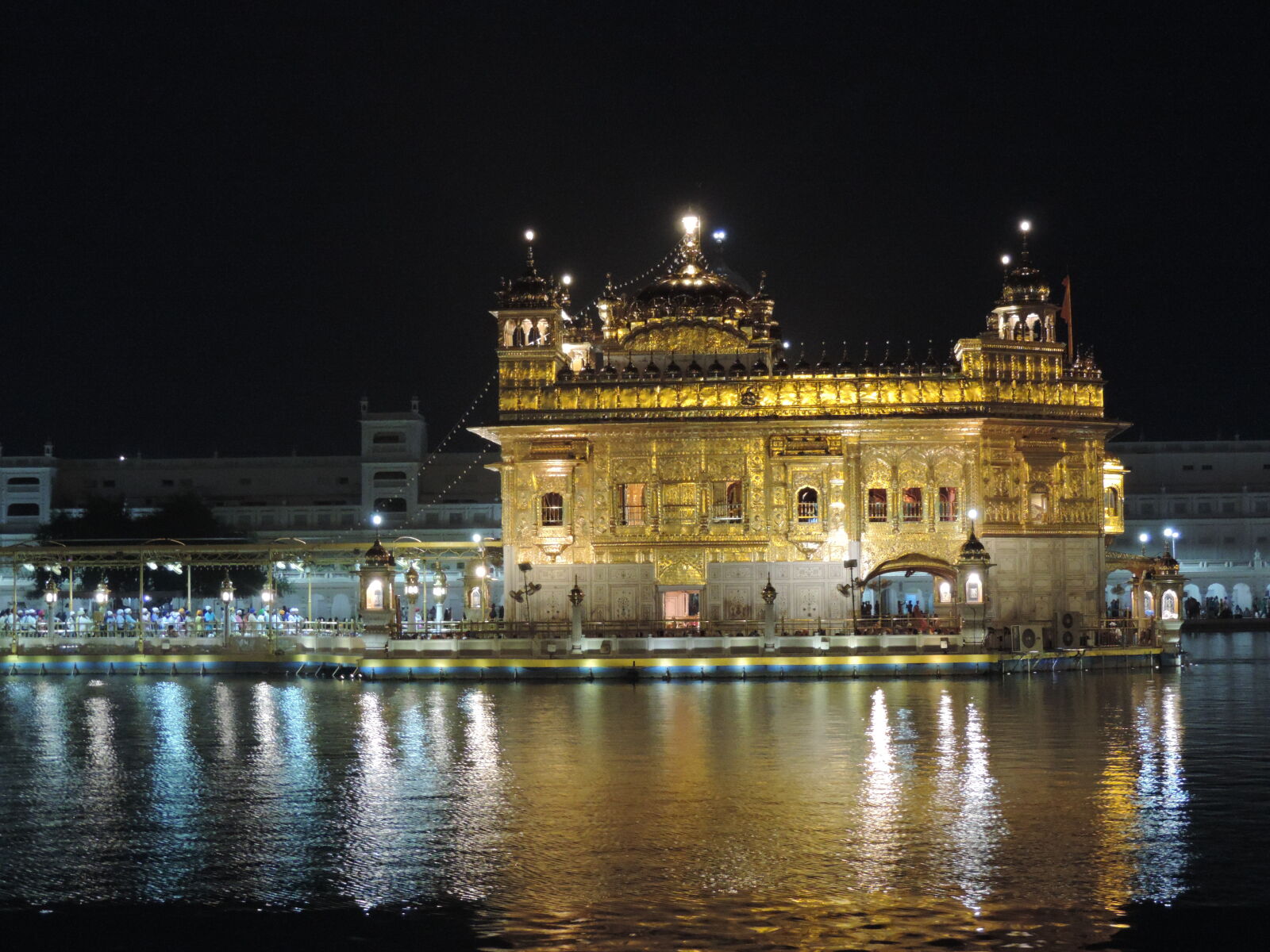 Nikon Coolpix P520 sample photo. Golden, temple, golden, temple photography