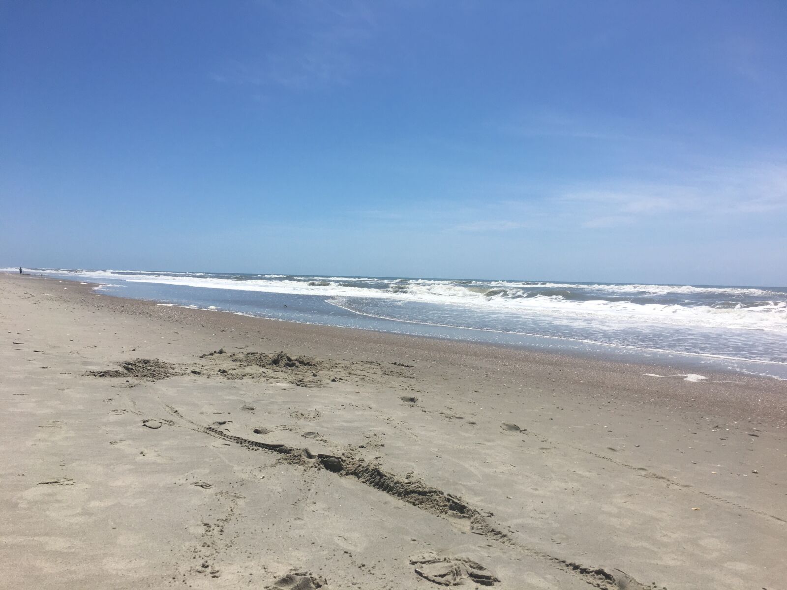 iPhone 6s Plus back camera 4.15mm f/2.2 sample photo. North-carolina, beach, emerald isle photography