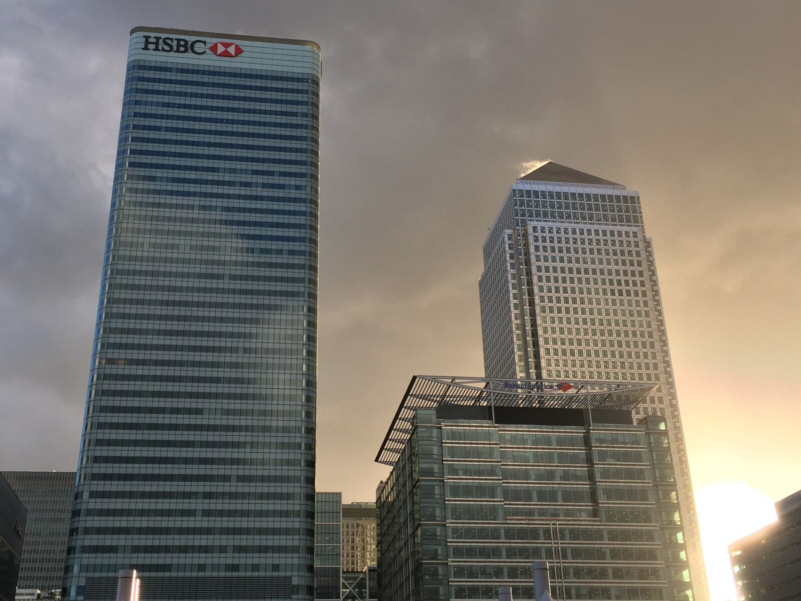 iPhone 6 Plus back camera 4.15mm f/2.2 sample photo. Skyscraper, london, architecture photography
